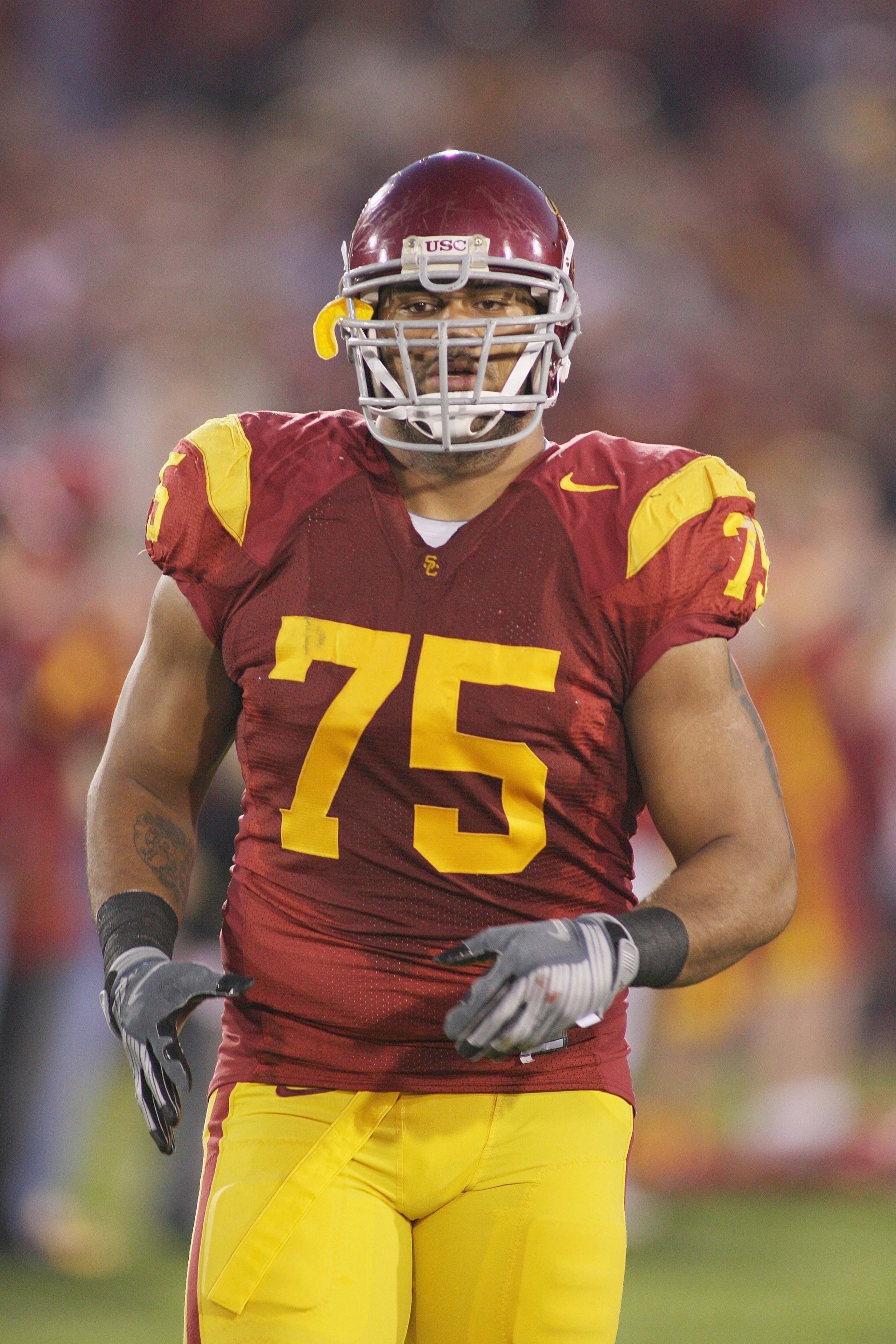 LOS ANGELES - NOVEMBER 29: Matt Kalil #75 of the USC Trojans looks on against the Notre Dame Fighting Irish on November 29, 2008 at the Los Angeles Memorial Coliseum in Los Angeles, California. USC won 38-3. (Photo by Jeff Golden/Getty Images) LOS ANGELES - NOVEMBER 29: Matt Kalil #75 of the USC Trojans looks on against the Notre Dame Fighting Irish on November 29, 2008 at the Los Angeles Memorial Coliseum in Los Angeles, California. USC won 38-3. (Photo by Jeff Golden/Getty Images)