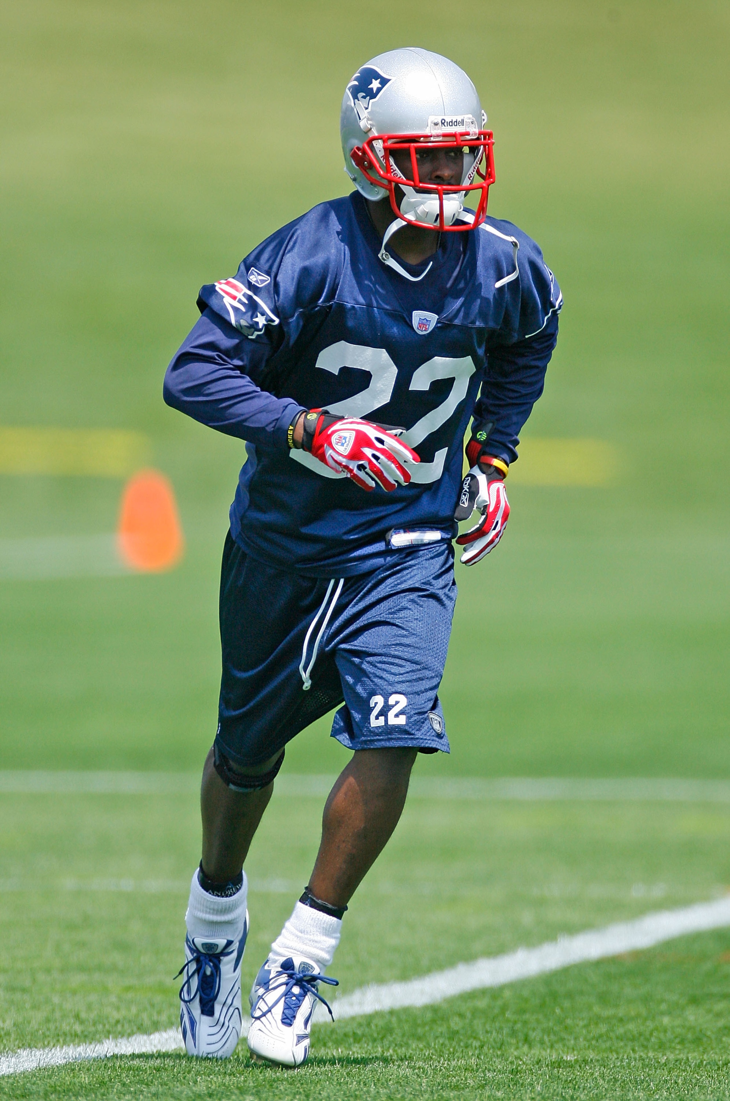FOXBORO, MA - JUNE 7:  Terrence Wheatley #22 of the New England Patriots runs in to position during Mini Camp at Gillette Stadium on June 7, 2008 in Foxboro, Massachusetts. (Photo by Jim Rogash/Getty Images)