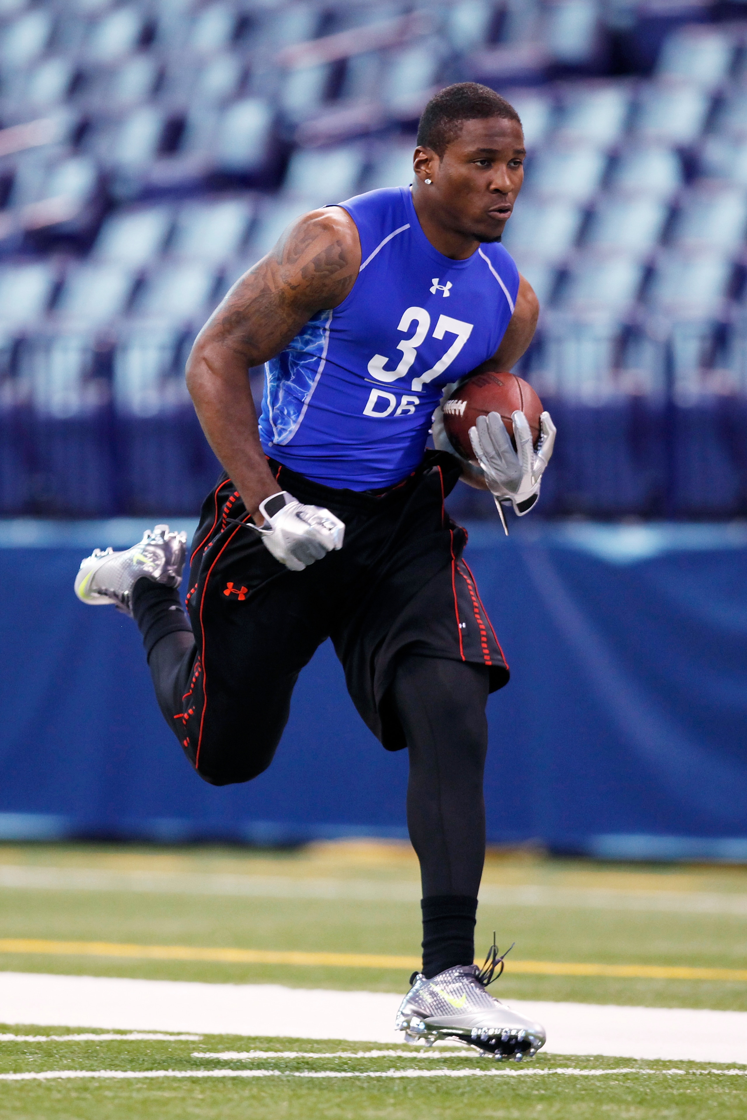 INDIANAPOLIS, IN - MARCH 1: Defensive back Patrick Peterson of LSU works out during the 2011 NFL Scouting Combine at Lucas Oil Stadium on February 28, 2011 in Indianapolis, Indiana. (Photo by Joe Robbins/Getty Images) INDIANAPOLIS, IN - MARCH 1: Defensive back Patrick Peterson of LSU works out during the 2011 NFL Scouting Combine at Lucas Oil Stadium on February 28, 2011 in Indianapolis, Indiana. (Photo by Joe Robbins/Getty Images)