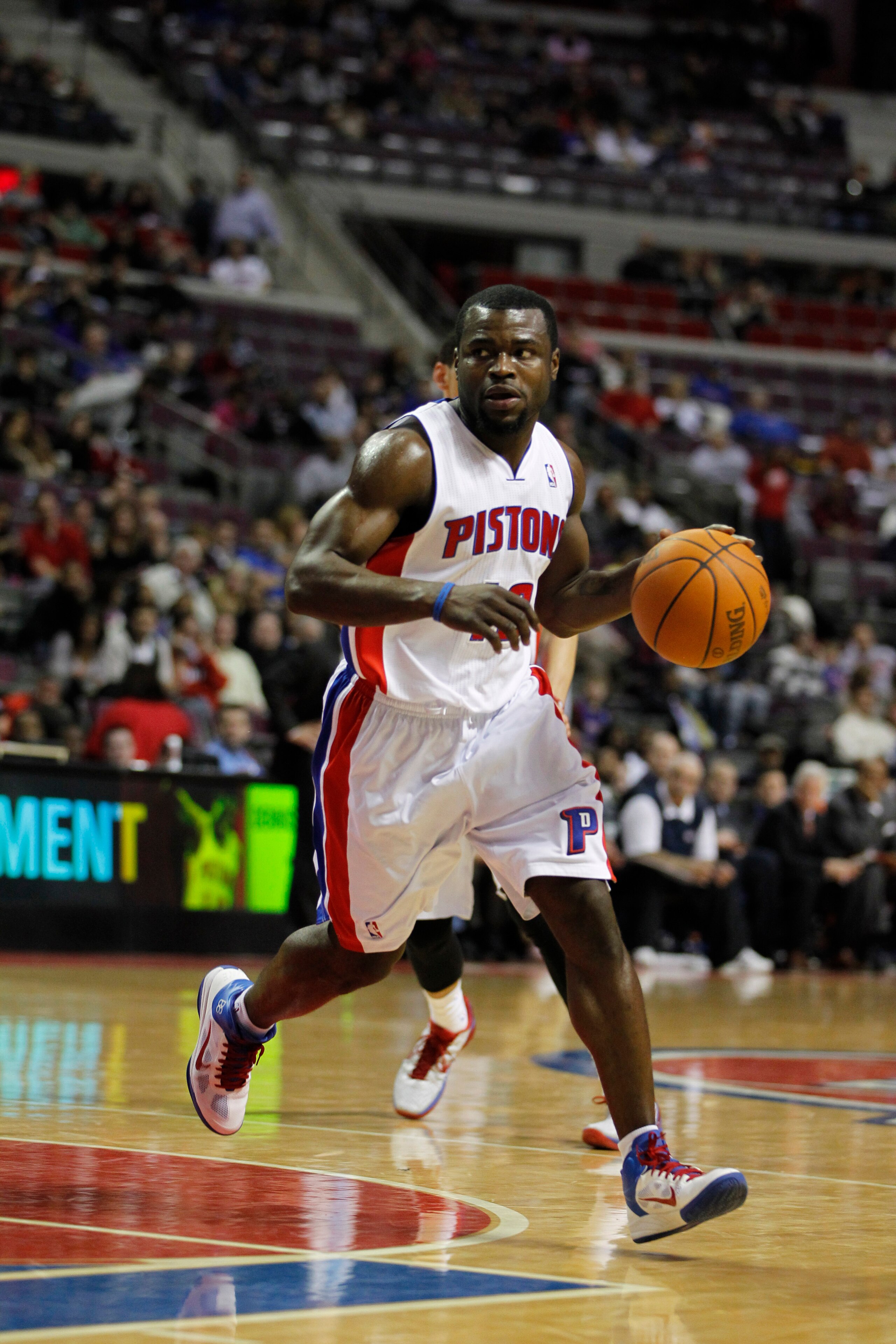 AUBURN HILLS, MI - FEBRUARY 11:  Will Bynum #12 of the Detroit Pistons controls the ball while playing the Miami Heat at The Palace of Auburn Hills on February 11, 2011 in Auburn Hills, Michigan.  (Photo by Gregory Shamus/Getty Images)