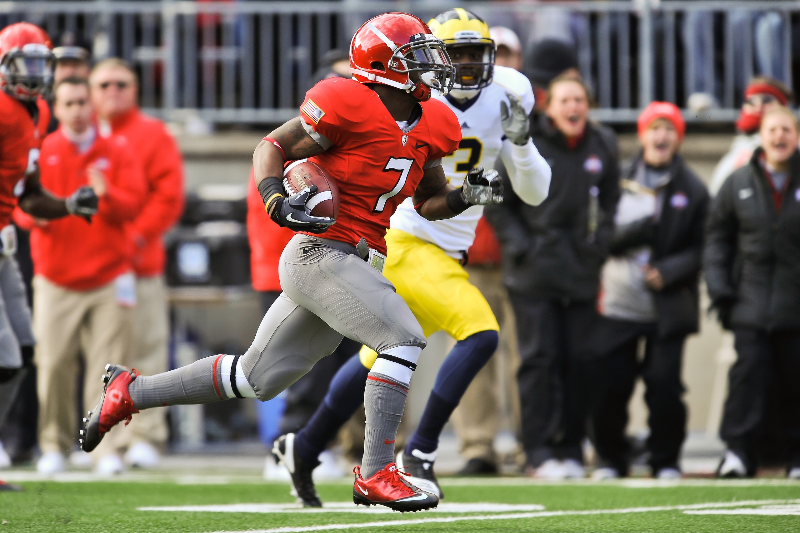 COLUMBUS, OH - NOVEMBER 27: Jordan Hall #7 of the Ohio State Buckeyes returns a kickoff against the Michigan Wolverines at Ohio Stadium on November 27, 2010 in Columbus, Ohio. (Photo by Jamie Sabau/Getty Images) COLUMBUS, OH - NOVEMBER 27: Jordan Hall #7 of the Ohio State Buckeyes returns a kickoff against the Michigan Wolverines at Ohio Stadium on November 27, 2010 in Columbus, Ohio. (Photo by Jamie Sabau/Getty Images)
