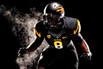 College Football 2011 Top 25 Uniforms In The Bcs Conferences Bleacher Report Latest News Videos And Highlights
