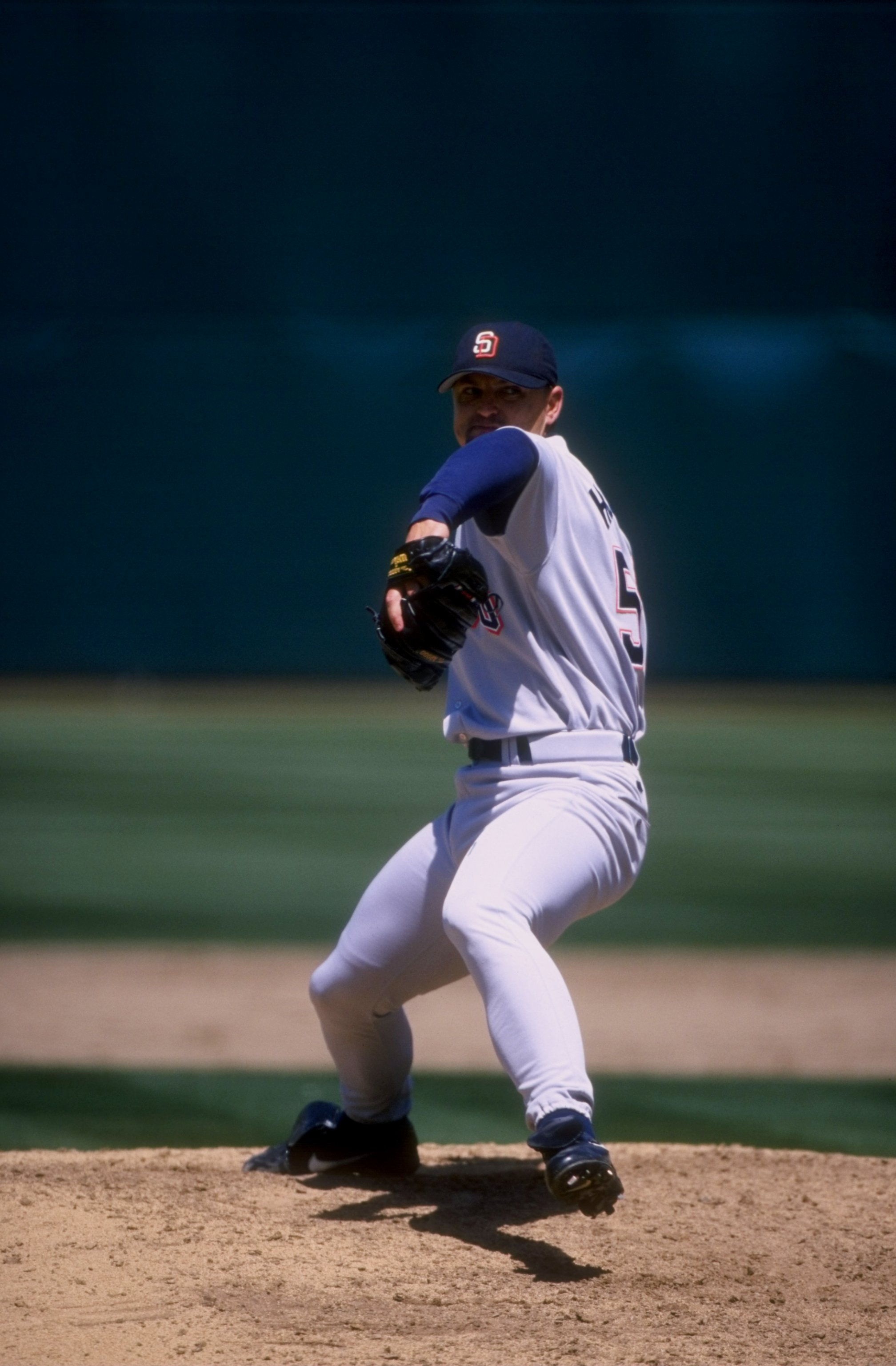 30 Jun 1998:  Pitcher Trevor Hoffman #51 of the San Diego Padres in action during an interleague game against the Oakland Athletics at Oakland Coliseum in Oakland, California.  The Athletics won the game,  12-10. Mandatory Credit: Otto Greule Jr.  /Allspo