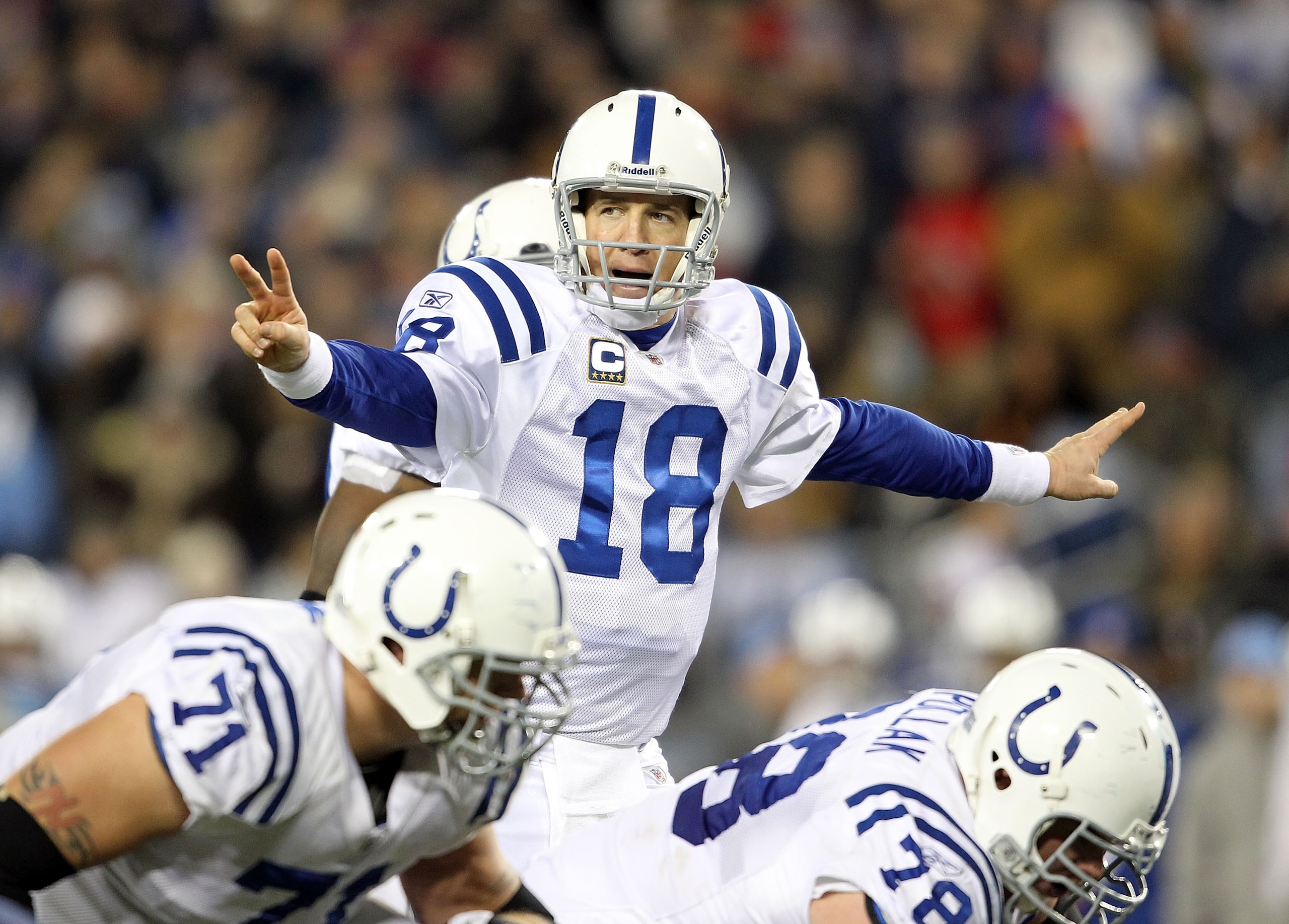 NASHVILLE, TN - DECEMBER 09: Peyton Manning #18 of the Indianapolis Colts gives instructions to his team during the NFL game against the Tennessee Titans at LP Field on December 9, 2010 in Nashville, Tennessee. (Photo by Andy Lyons/Getty Images) NASHVILLE, TN - DECEMBER 09: Peyton Manning #18 of the Indianapolis Colts gives instructions to his team during the NFL game against the Tennessee Titans at LP Field on December 9, 2010 in Nashville, Tennessee. (Photo by Andy Lyons/Getty Images)