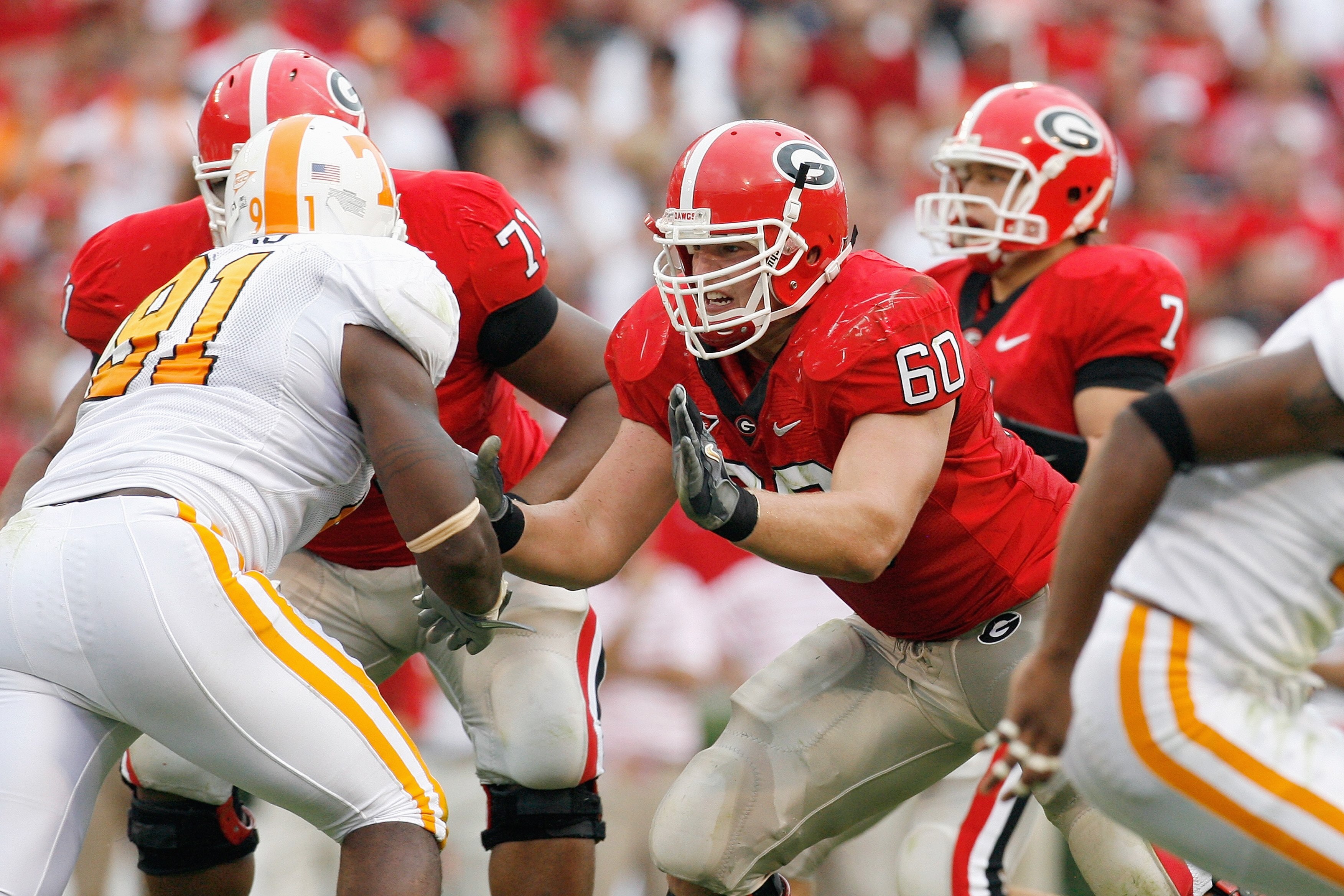 ATHENS, GA - OCTOBER 11:  Clint Boling #60 of the Georgia Bulldogs blocks the line during the game against the Tennessee Volunteers at Sanford Stadium on October 11, 2008 in Athens, Georgia.  (Photo by Kevin C. Cox/Getty Images)