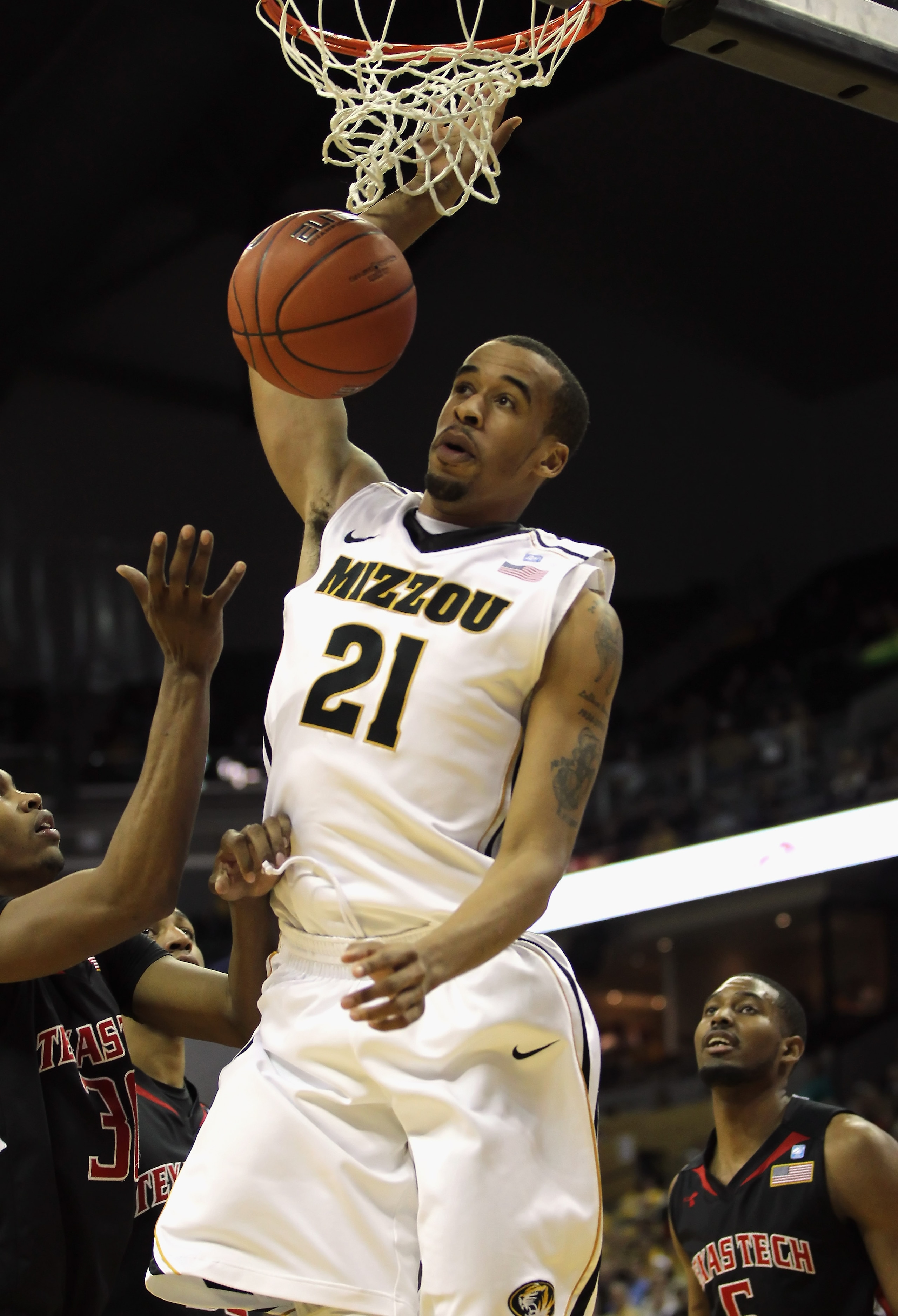 COLUMBIA, MO - FEBRUARY 15:  Laurence Bowers #21 of the Missouri Tigers scores during the game against the Texas Tech Red Raiders on February 15, 2011 at Mizzou Arena in Columbia, Missouri.  (Photo by Jamie Squire/Getty Images)