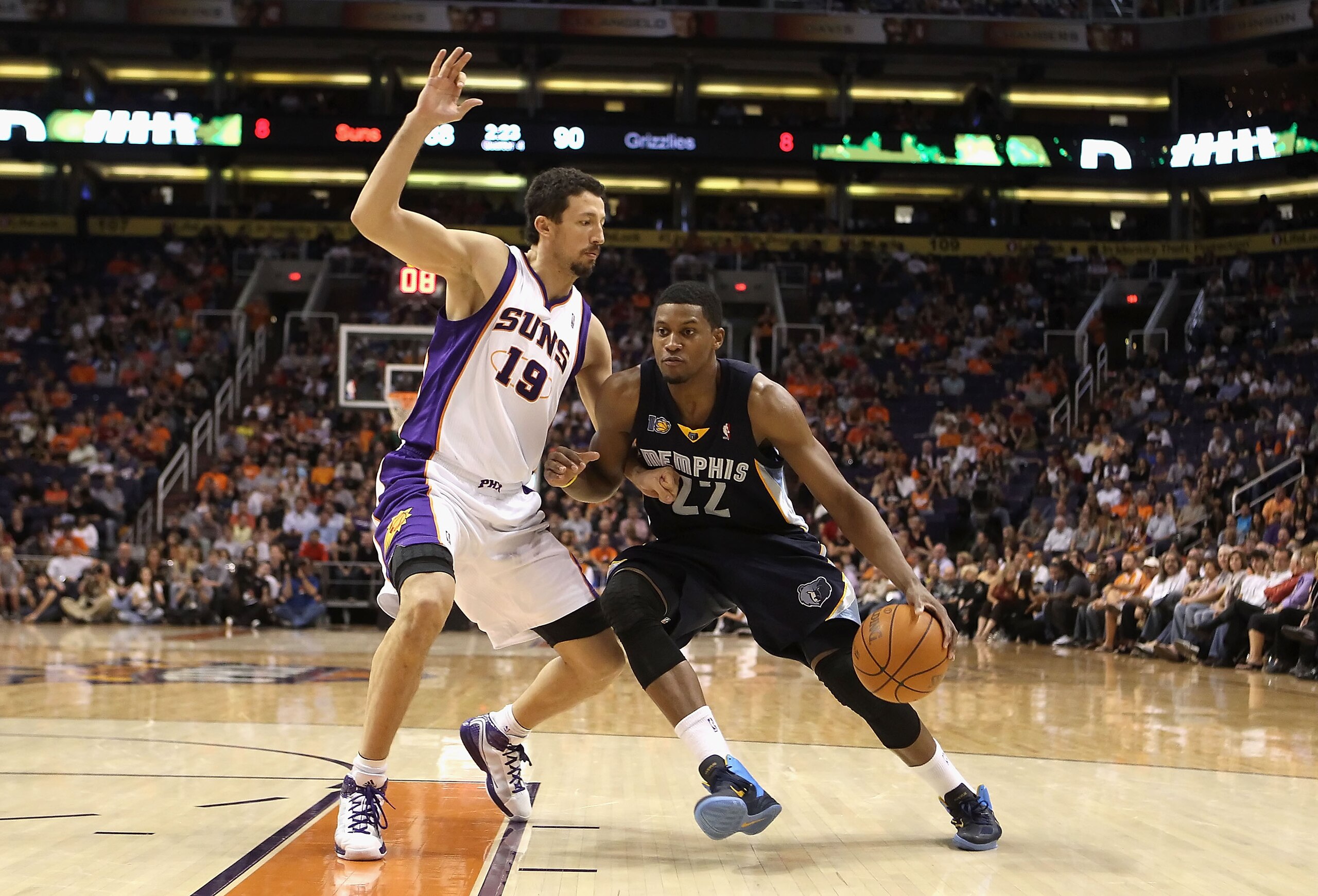 PHOENIX - NOVEMBER 05: Rudy Gay #22 of the Memphis Grizzlies handles the ball during the NBA game against the Phoenix Suns at US Airways Center on November 5, 2010 in Phoenix, Arizona. NOTE TO USER: User expressly acknowledges and agrees that, by downloa PHOENIX - NOVEMBER 05: Rudy Gay #22 of the Memphis Grizzlies handles the ball during the NBA game against the Phoenix Suns at US Airways Center on November 5, 2010 in Phoenix, Arizona. NOTE TO USER: User expressly acknowledges and agrees that, by downloa
