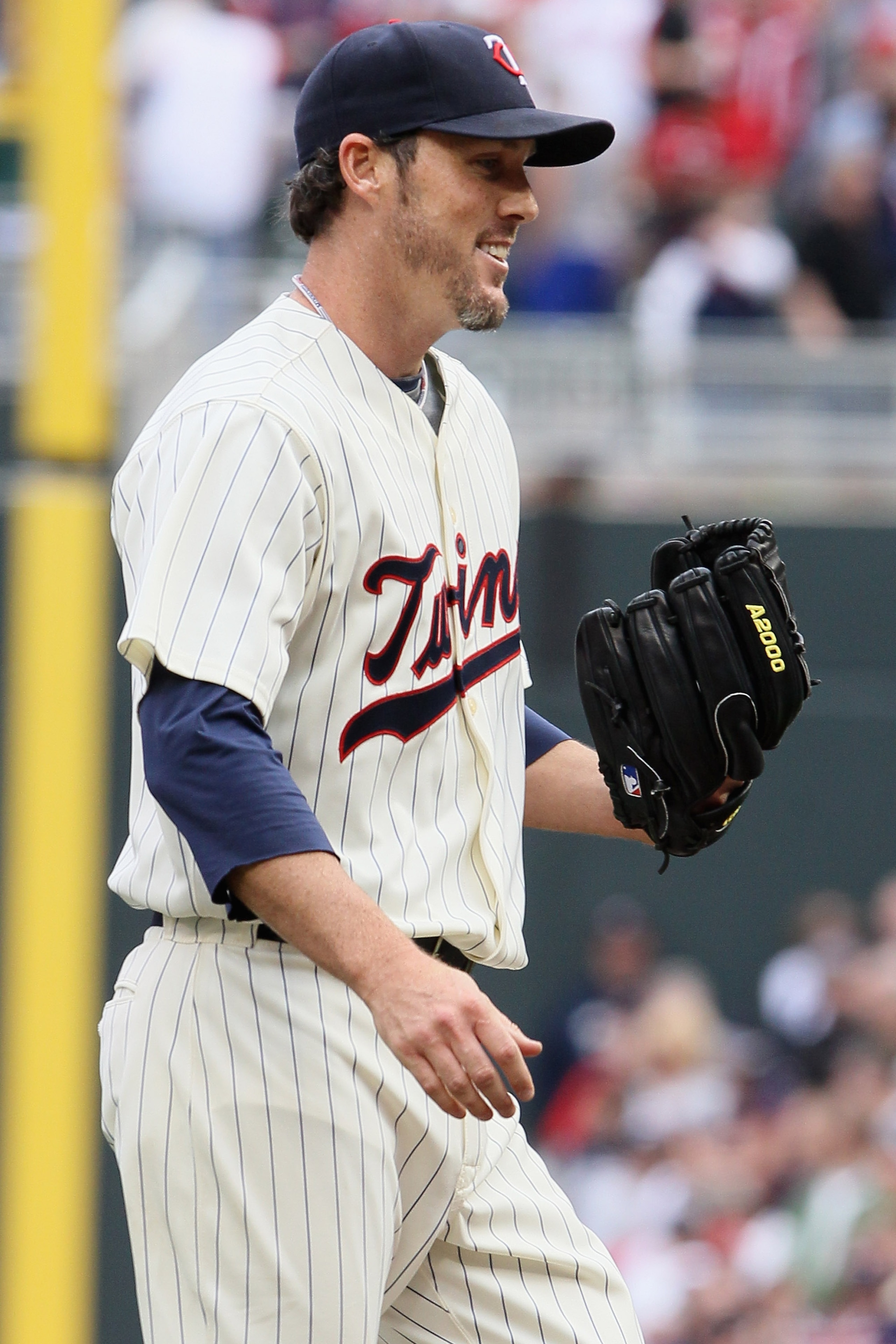 MINNEAPOLIS, MN - APRIL 08: Closing pitcher Joe Nathan #36 of the Minnesota Twins celebrates the win during Opening Day on April 8, 2011 at Target Field in Minneapolis, Minnesota. The Minnesota Twins defeated the Oakland Athletics 2-1. (Photo by Elsa/Ge MINNEAPOLIS, MN - APRIL 08: Closing pitcher Joe Nathan #36 of the Minnesota Twins celebrates the win during Opening Day on April 8, 2011 at Target Field in Minneapolis, Minnesota. The Minnesota Twins defeated the Oakland Athletics 2-1. (Photo by Elsa/Ge