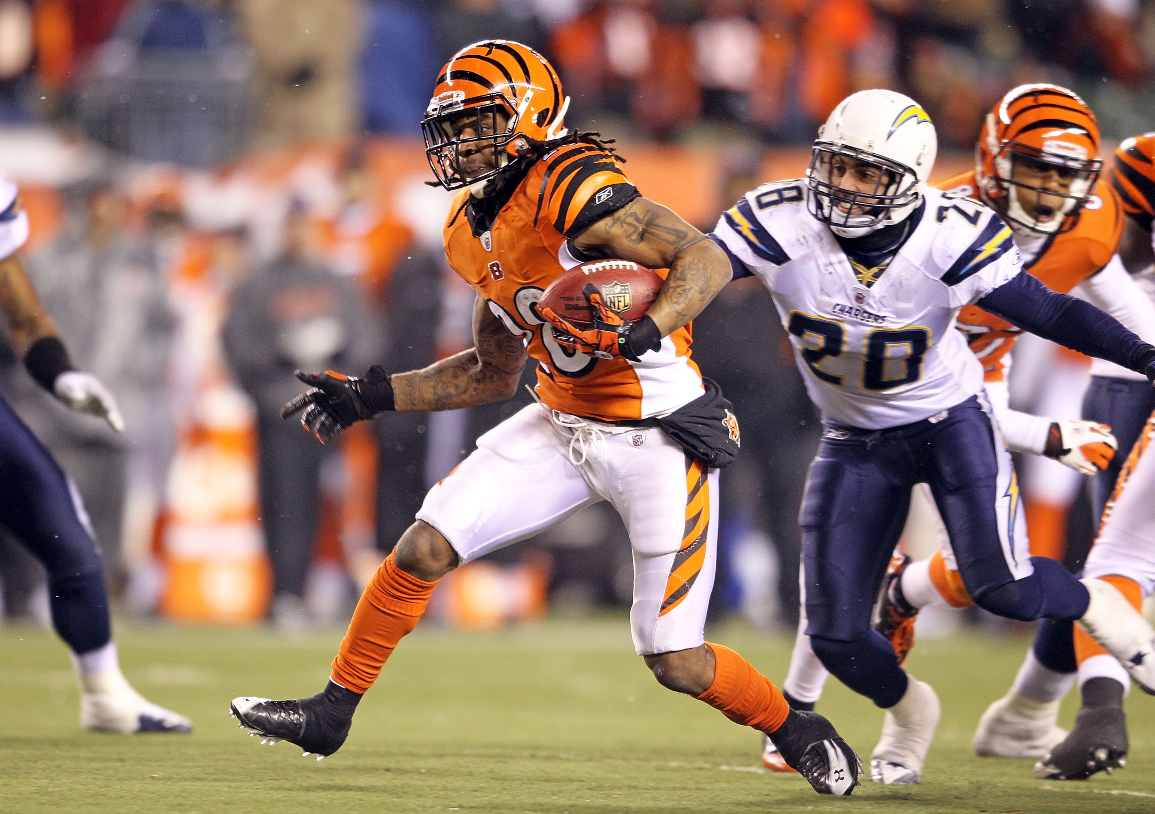CINCINNATI - DECEMBER 26: Bernard Scott #28 of the Cincinnati Bengals runs with the ball during the NFL game against the San Diego Chargers at Paul Brown Stadium on December 26, 2010 in Cincinnati, Ohio. The Bengals 34-20. (Photo by Andy Lyons/Getty Ima CINCINNATI - DECEMBER 26: Bernard Scott #28 of the Cincinnati Bengals runs with the ball during the NFL game against the San Diego Chargers at Paul Brown Stadium on December 26, 2010 in Cincinnati, Ohio. The Bengals 34-20. (Photo by Andy Lyons/Getty Ima