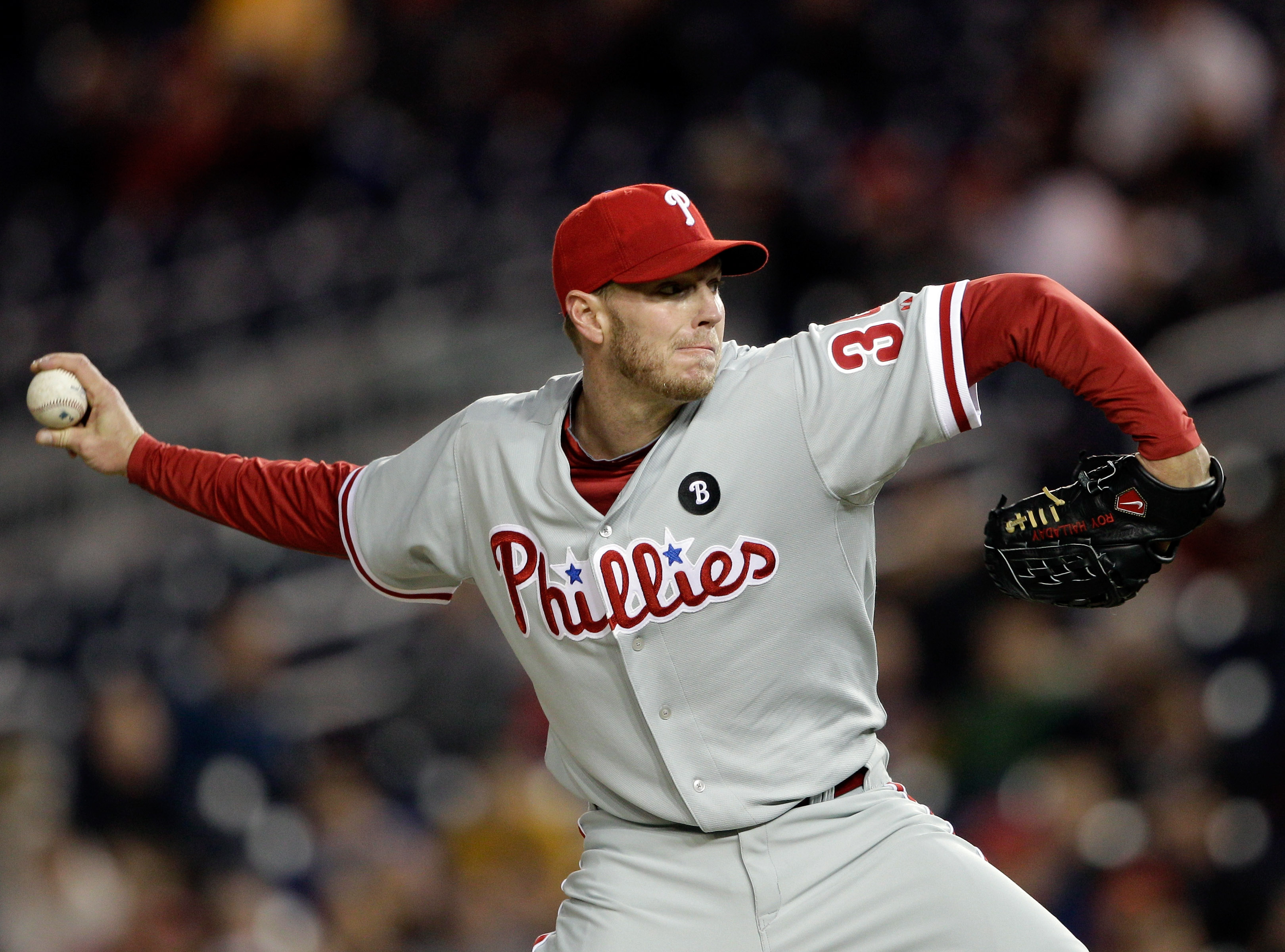 13 years ago, Phillies' Roy Halladay pitched 2nd no-hitter in MLB