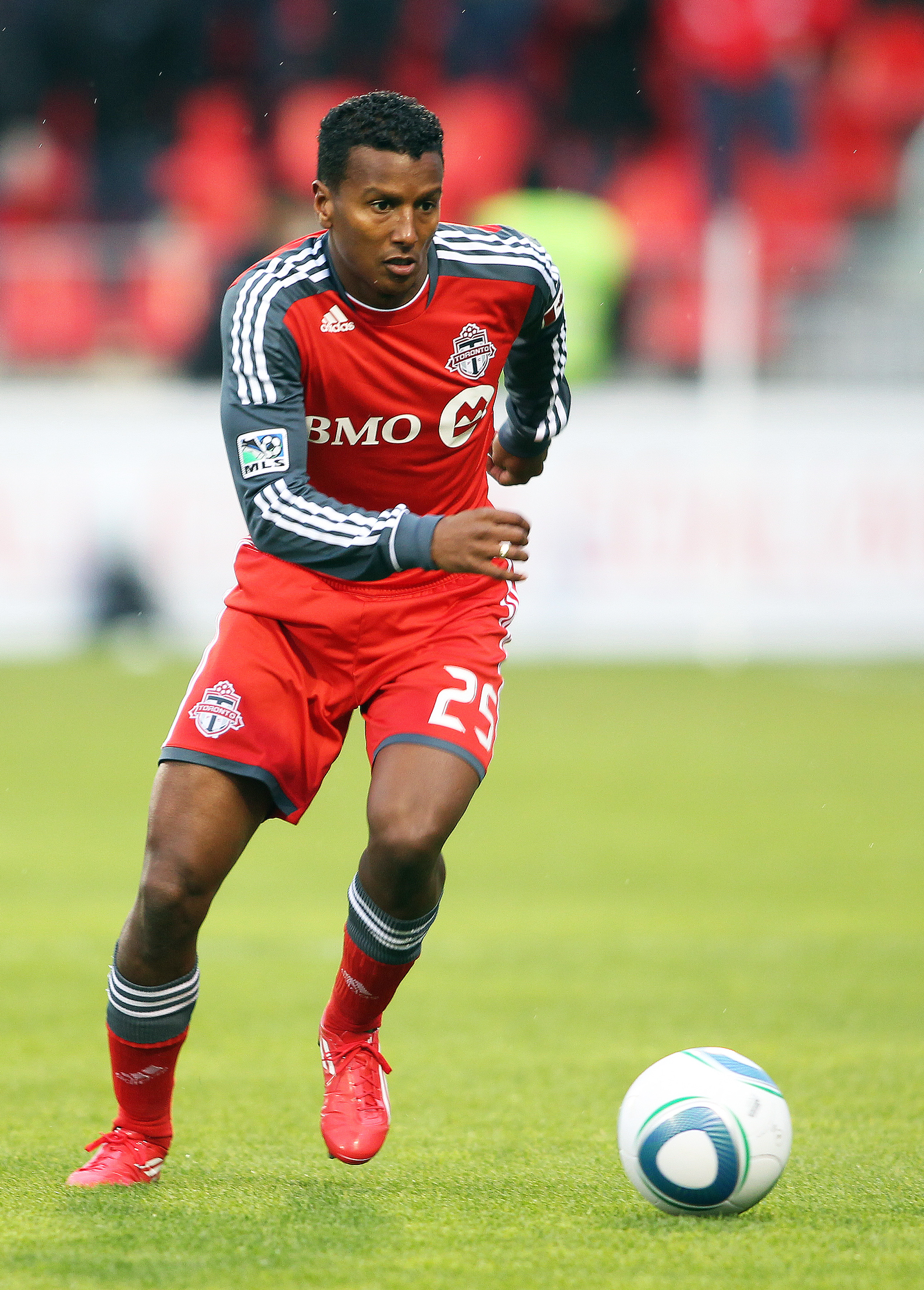 TORONTO, CANADA - APRIL 16: Danleigh Borman #25 of the Toronto FC controls the ball against D.C. United on April 16, 2011 at BMO Field in Toronto, Canada. D.C. United defeated Toronto FC 3-0. (Photo by Claus Andersen/Getty Images)
