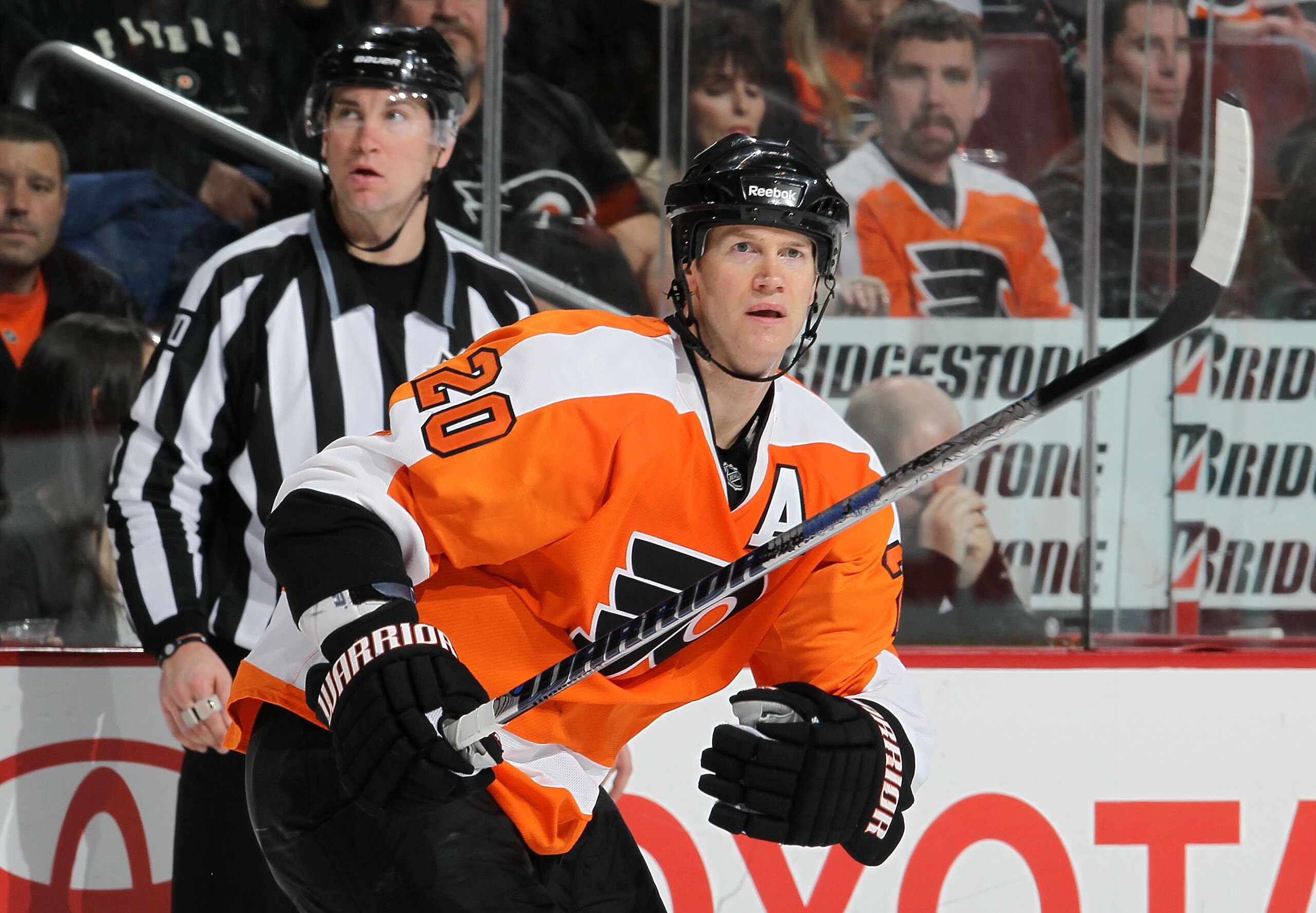 PHILADELPHIA, PA - FEBRUARY 05: Chris Pronger #20 of the Dallas Stars skates against the Philadelphia Flyers on February 5, 2011 at Wells Fargo Center in Philadelphia, Pennsylvania. The Flyers defeated the Stars 3-1. (Photo by Jim McIsaac/Getty Images) PHILADELPHIA, PA - FEBRUARY 05: Chris Pronger #20 of the Dallas Stars skates against the Philadelphia Flyers on February 5, 2011 at Wells Fargo Center in Philadelphia, Pennsylvania. The Flyers defeated the Stars 3-1. (Photo by Jim McIsaac/Getty Images)