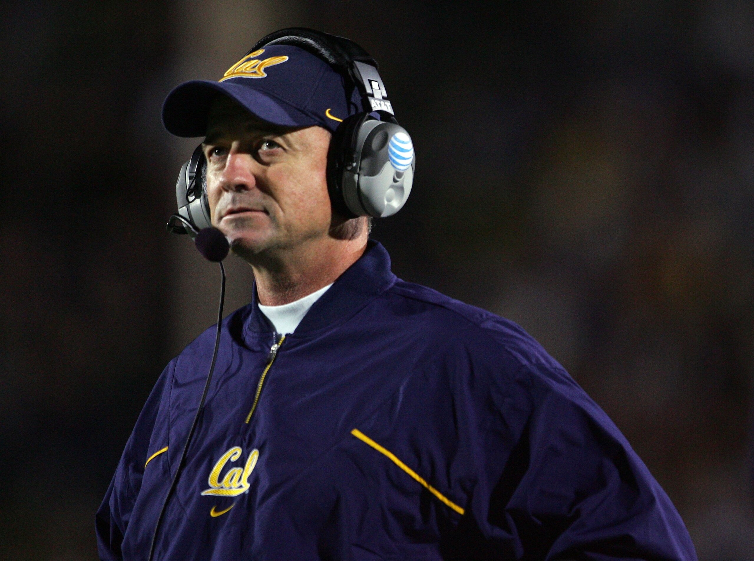 BERKELEY, CA - NOVEMBER 04:  California Golden Bears head coach Jeff Tedford looks on from the side line in the second half against the UCLA Bruins at Memorial Stadium during the game on November 4, 2006 in Berkeley, California. Cal defeated UCLA 38-24.