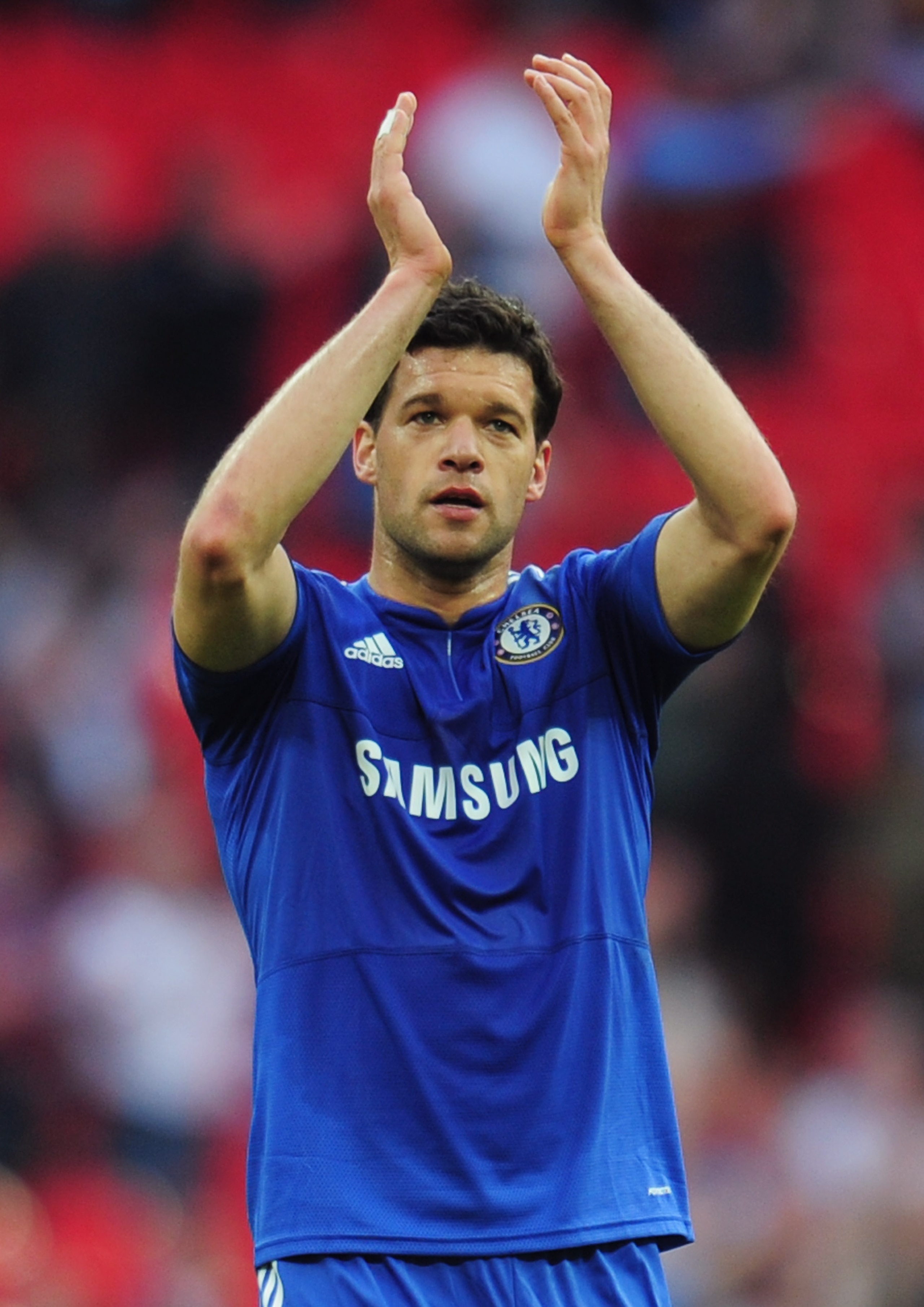 LONDON, ENGLAND - APRIL 10: Michael Ballack of Chelsea salutes the crowd after the FA Cup sponsored by E.ON Semi Final match between Aston Villa and Chelsea at Wembley Stadium on April 10, 2010 in London, England. (Photo by Shaun Botterill/Getty Images) LONDON, ENGLAND - APRIL 10: Michael Ballack of Chelsea salutes the crowd after the FA Cup sponsored by E.ON Semi Final match between Aston Villa and Chelsea at Wembley Stadium on April 10, 2010 in London, England. (Photo by Shaun Botterill/Getty Images)