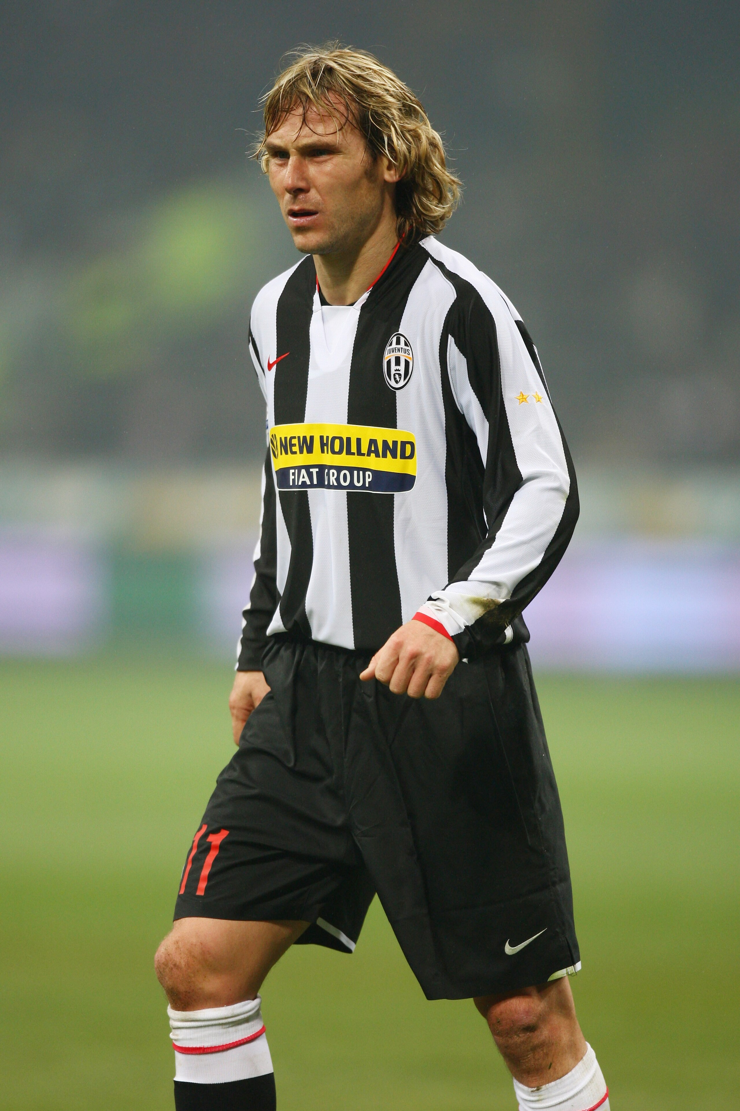 MILAN, ITALY - DECEMBER 01: Pavel Nedved of Juventus during the Serie A match between AC Milan and Juventus at the San Siro stadium on December 1, 2007 in Milan,Italy. (Photo by Michael Steele/Getty Images) MILAN, ITALY - DECEMBER 01: Pavel Nedved of Juventus during the Serie A match between AC Milan and Juventus at the San Siro stadium on December 1, 2007 in Milan,Italy. (Photo by Michael Steele/Getty Images)