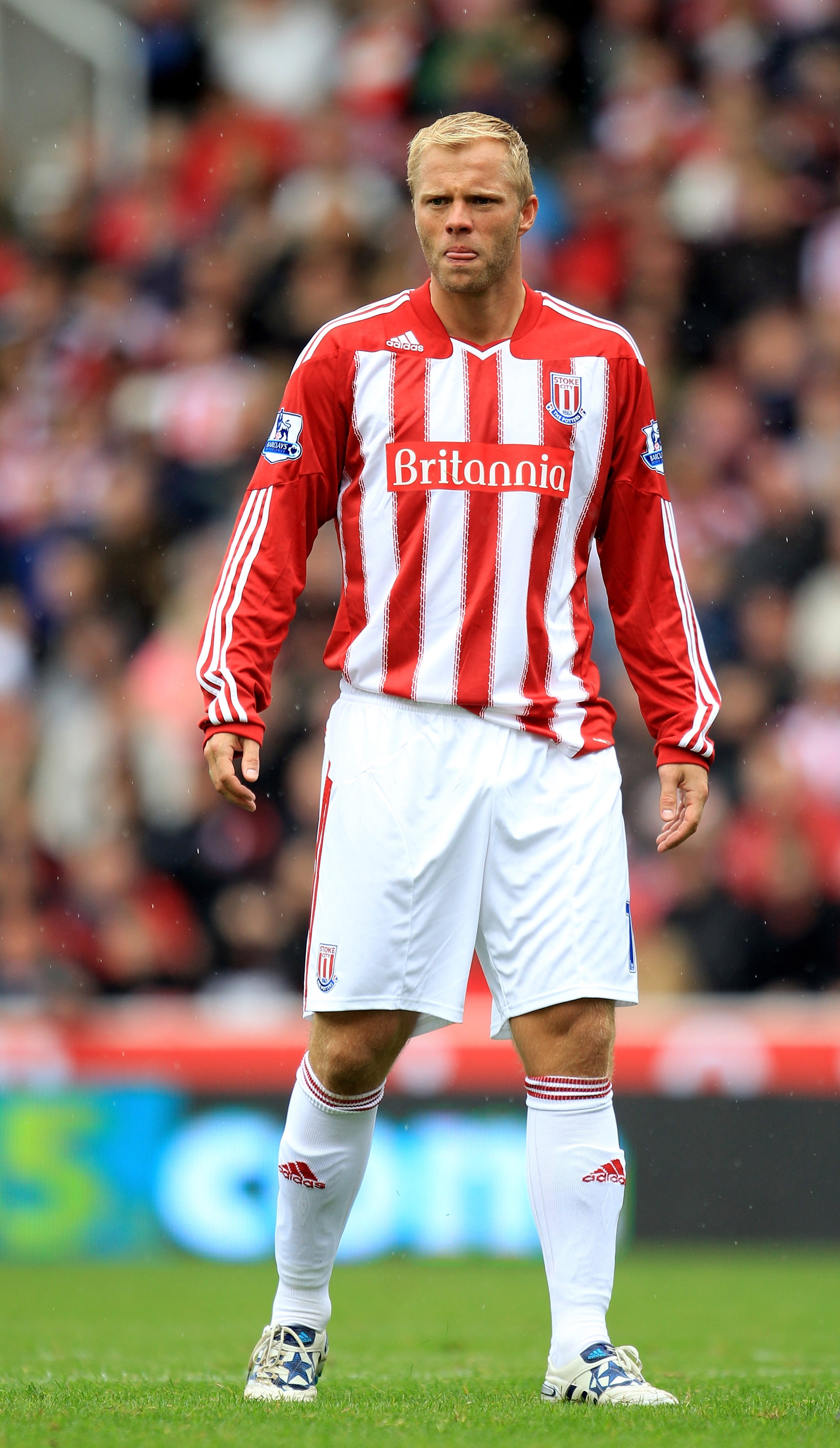 STOKE ON TRENT, ENGLAND - SEPTEMBER 18:  Eidur Gudjohnsen of Stoke City in action during the Barclays Premier League match between Stoke City and West Ham United at the Britannia Stadium on September 18, 2010 in Stoke on Trent, England.  (Photo by Mark Th