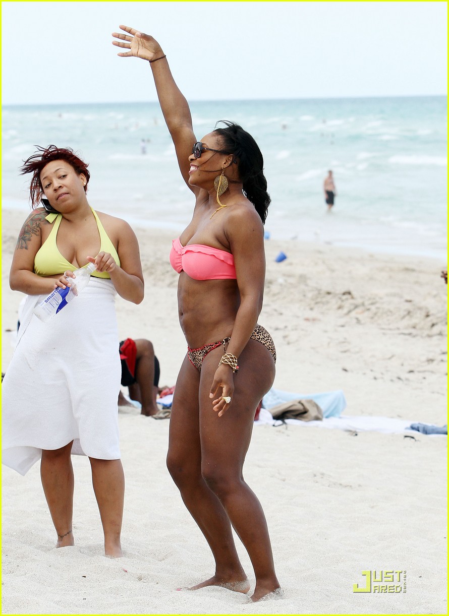 Objeción cazar frecuencia Serena Williams Spotted in Cheetah Bikini on Miami Beach | News, Scores,  Highlights, Stats, and Rumors | Bleacher Report