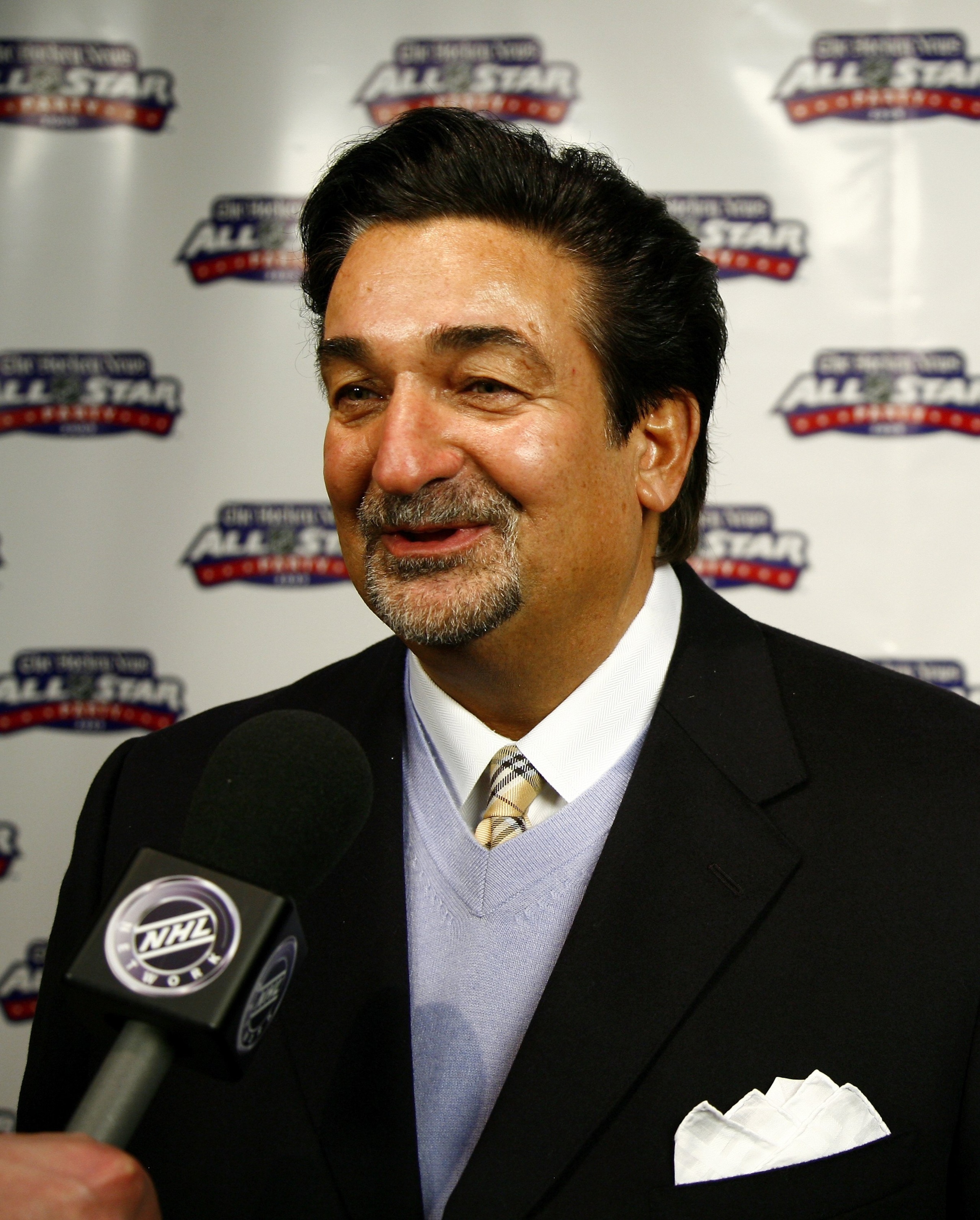 MONTREAL- JANUARY 23: Ted Leonsis appears at The Hockey News / NHL All-Star party at Gare Dalhousie on January 23, 2009 in Montreal, Quebec as part of the 2009 NHL All-Star Weekend festivities. (Photo by Phillip MacCallum/Getty Images for NHL) MONTREAL- JANUARY 23: Ted Leonsis appears at The Hockey News / NHL All-Star party at Gare Dalhousie on January 23, 2009 in Montreal, Quebec as part of the 2009 NHL All-Star Weekend festivities. (Photo by Phillip MacCallum/Getty Images for NHL)
