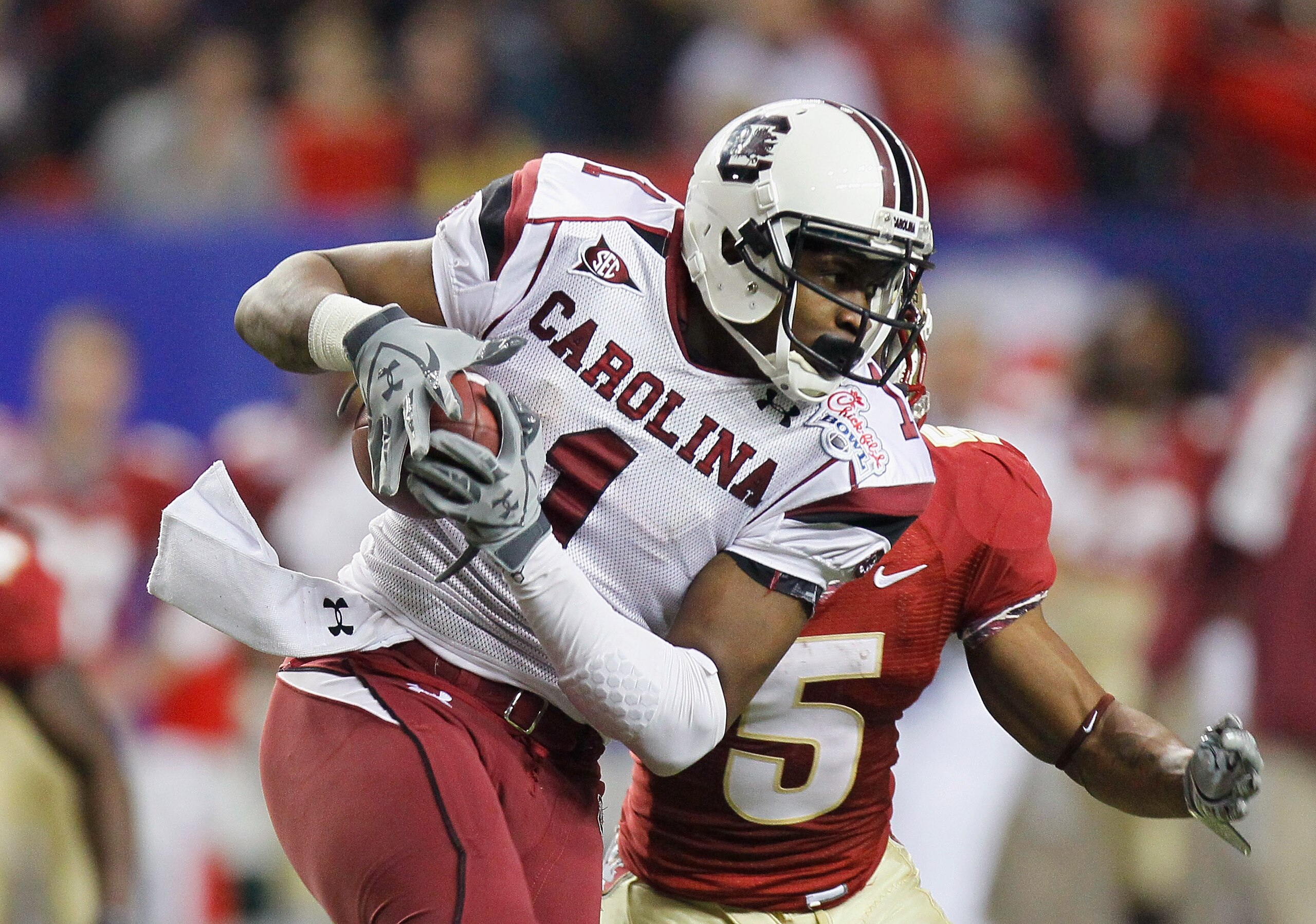 ATLANTA, GA - DECEMBER 31: Alshon Jeffery #1 of the South Carolina Gamecocks against the Florida State Seminoles during the 2010 Chick-fil-A Bowl at Georgia Dome on December 31, 2010 in Atlanta, Georgia. (Photo by Kevin C. Cox/Getty Images) ATLANTA, GA - DECEMBER 31: Alshon Jeffery #1 of the South Carolina Gamecocks against the Florida State Seminoles during the 2010 Chick-fil-A Bowl at Georgia Dome on December 31, 2010 in Atlanta, Georgia. (Photo by Kevin C. Cox/Getty Images)