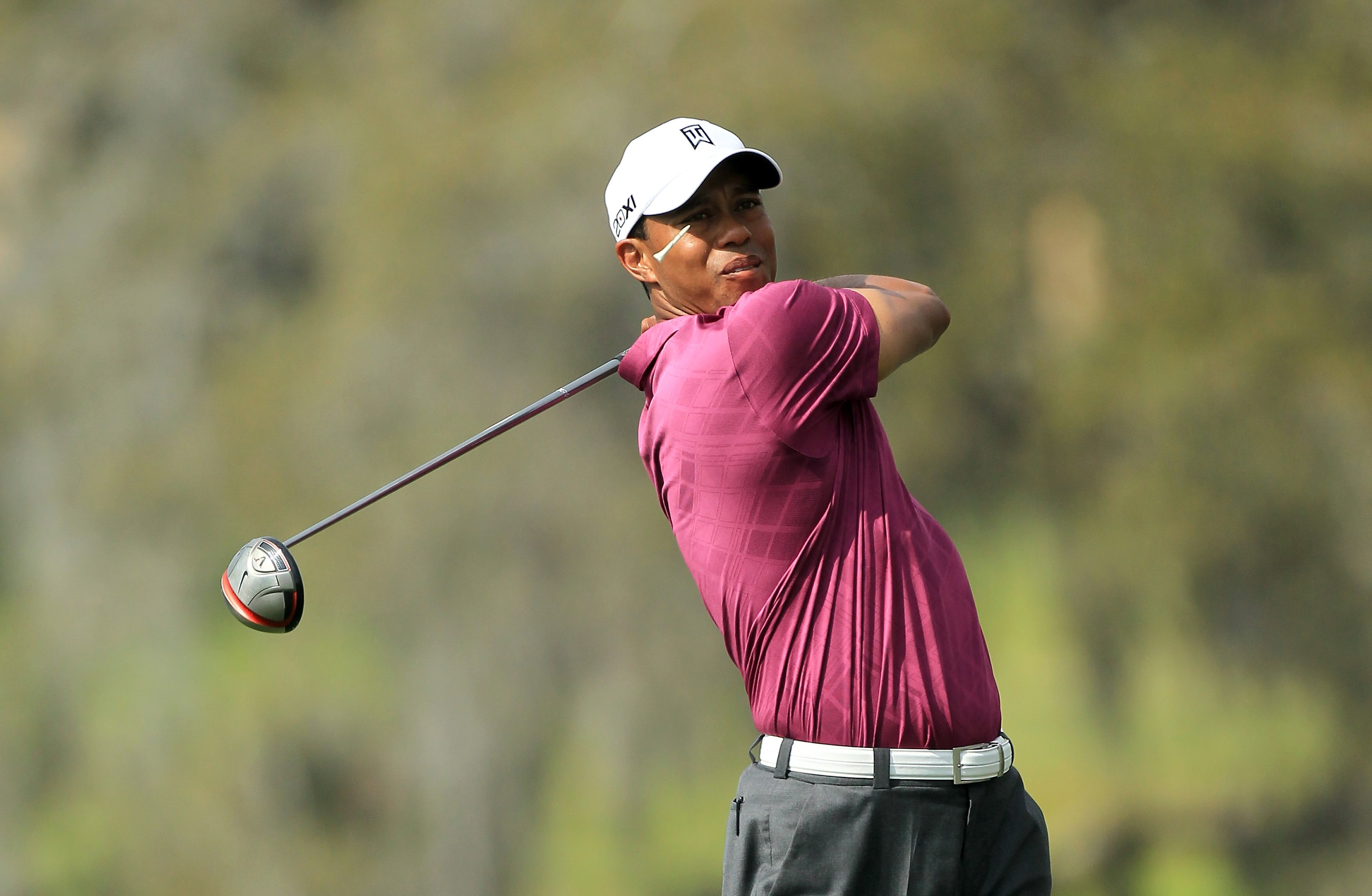 ORLANDO, FL - MARCH 26:  Tiger Woods plays hie tee shot at the 16th hole during the third round of the 2011 Arnold Palmer Invitational presented by Mastercard at the Bay Hill Lodge and Country Club on March 26, 2011 in Orlando, Florida.  (Photo by David C
