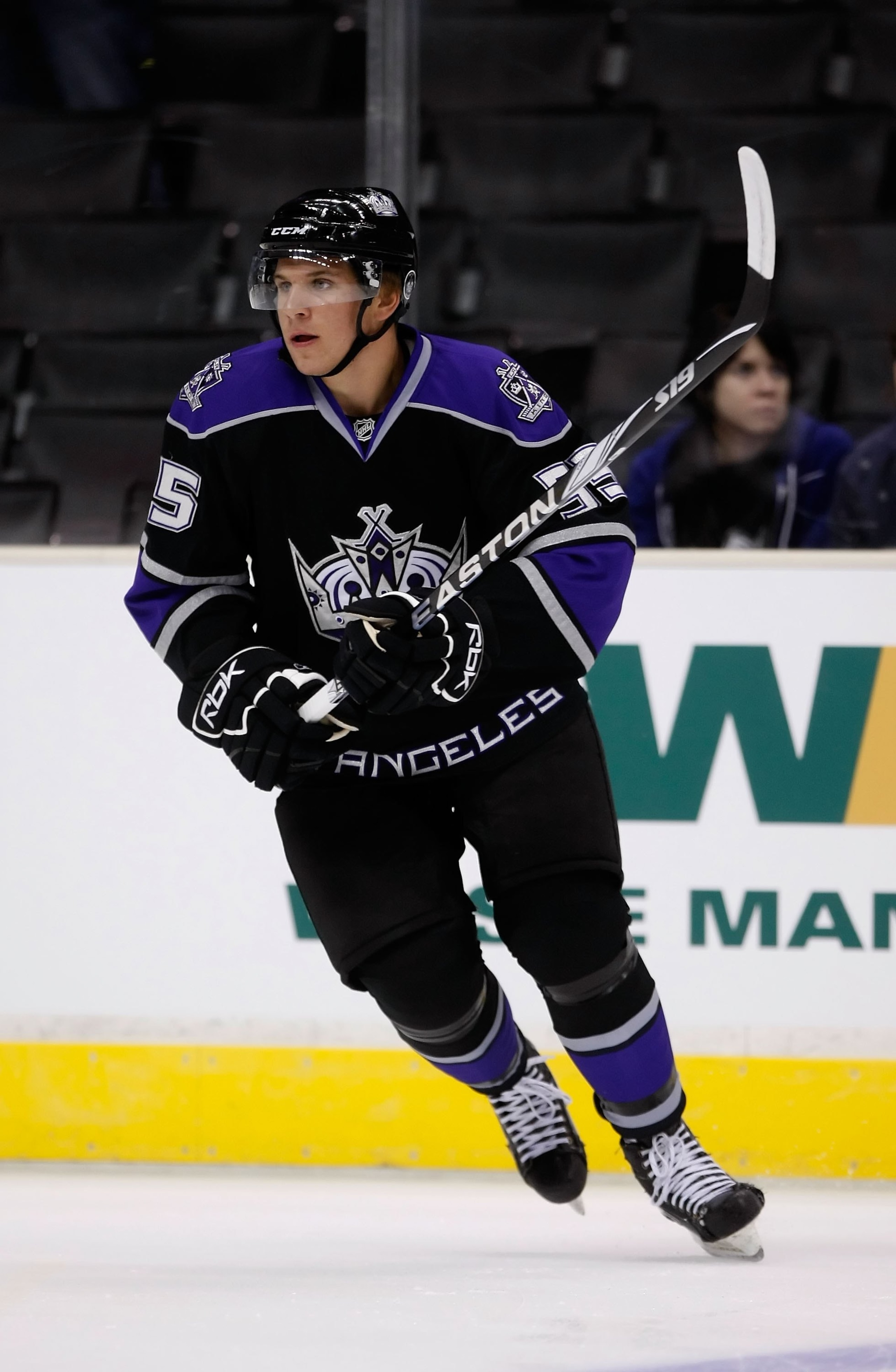 LOS ANGELES, CA - SEPTEMBER 15:  Brayden Schenn #55 of the Los Angeles Kings skates prior to the game against the Phoenix Coyotes at Staples Center on September 15, 2009 in Los Angeles, California.  (Photo by Jeff Gross/Getty Images)