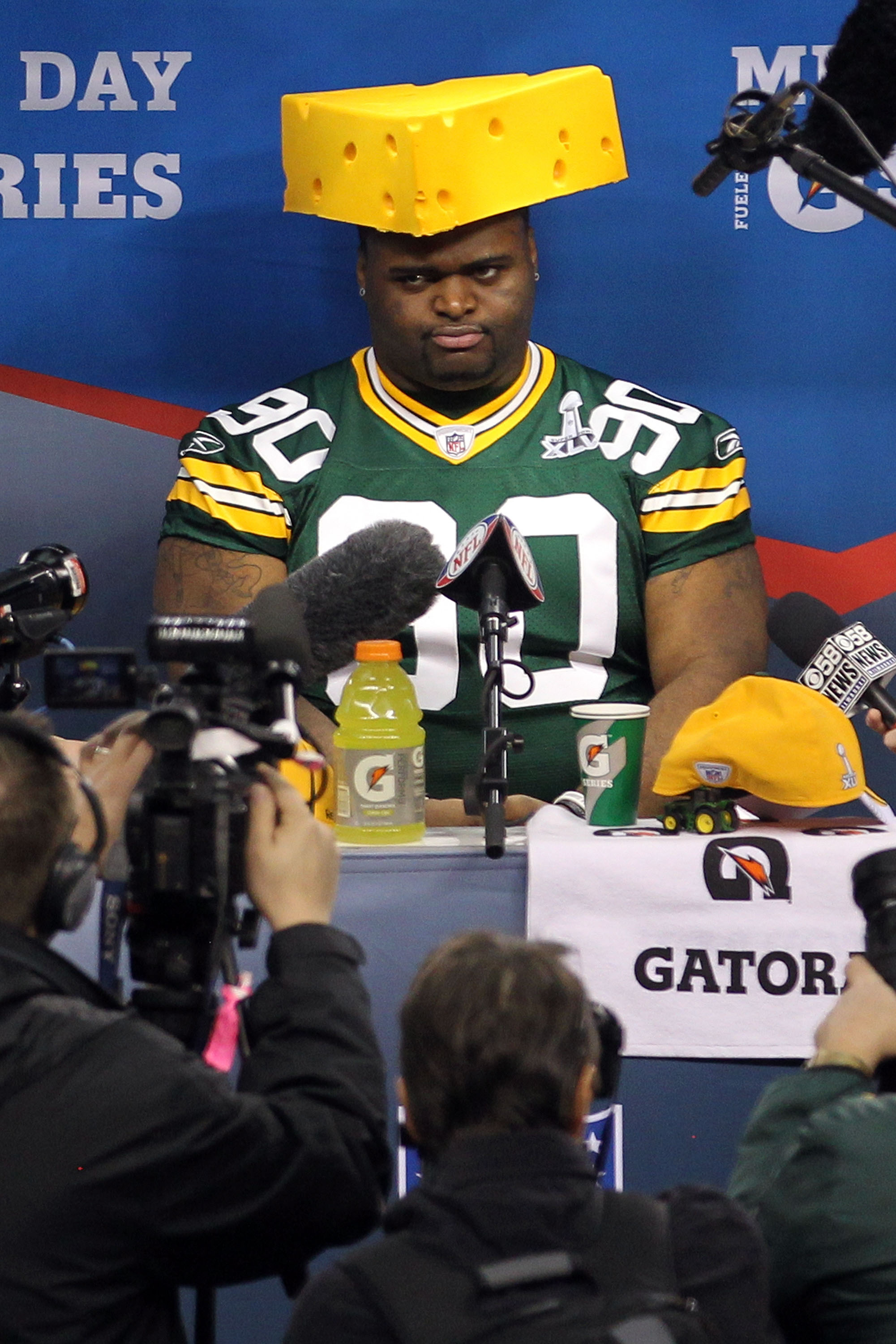 Packers' B.J. Raji out for season - ABC7 New York