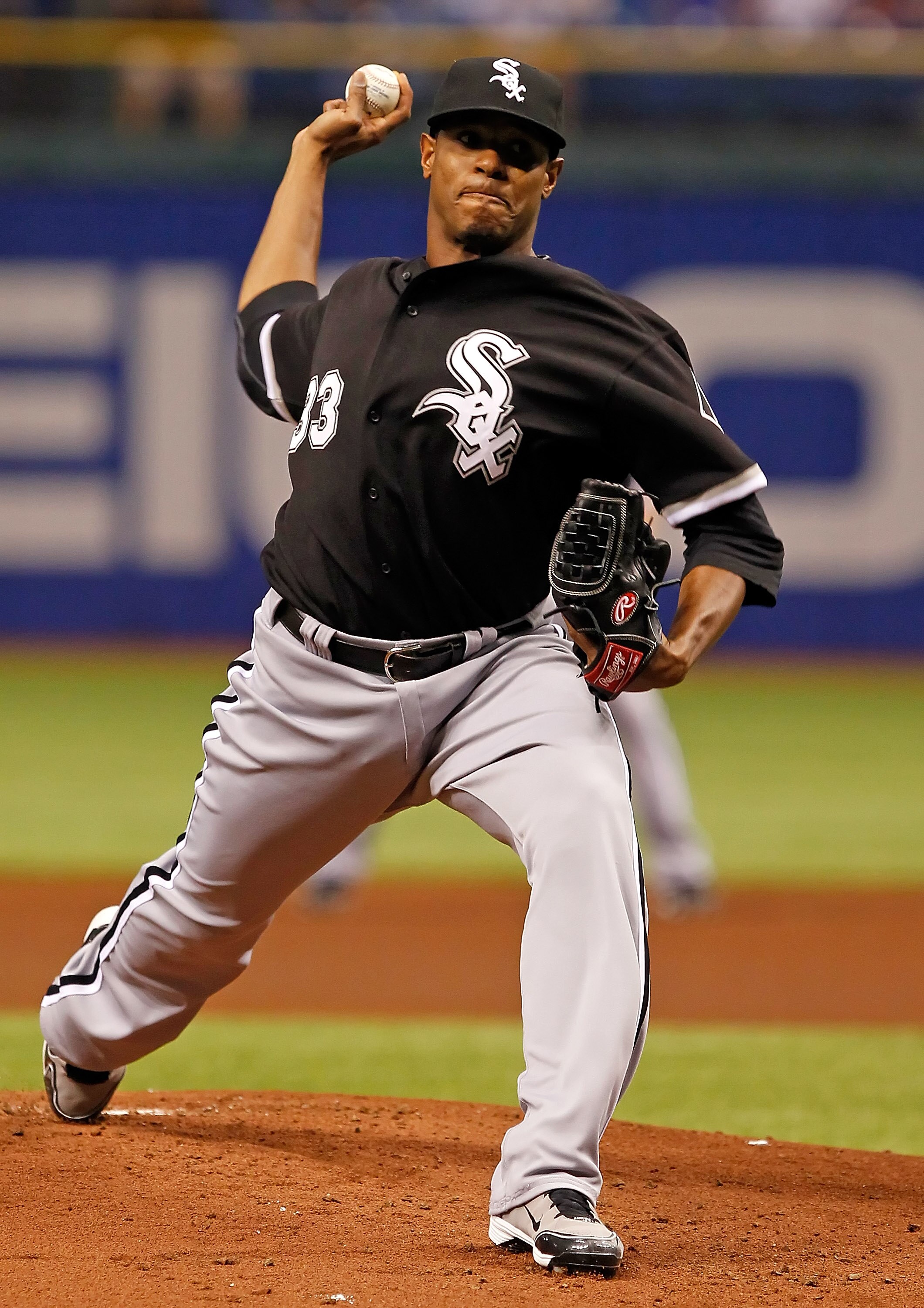 ST PETERSBURG, FL - APRIL 18:  :  Pircher Edwin Jackson #33 of the Chicago White Sox pitches against the Tampa Bay Rays during the game at Tropicana Field on April 18, 2011 in St. Petersburg, Florida.  (Photo by J. Meric/Getty Images)