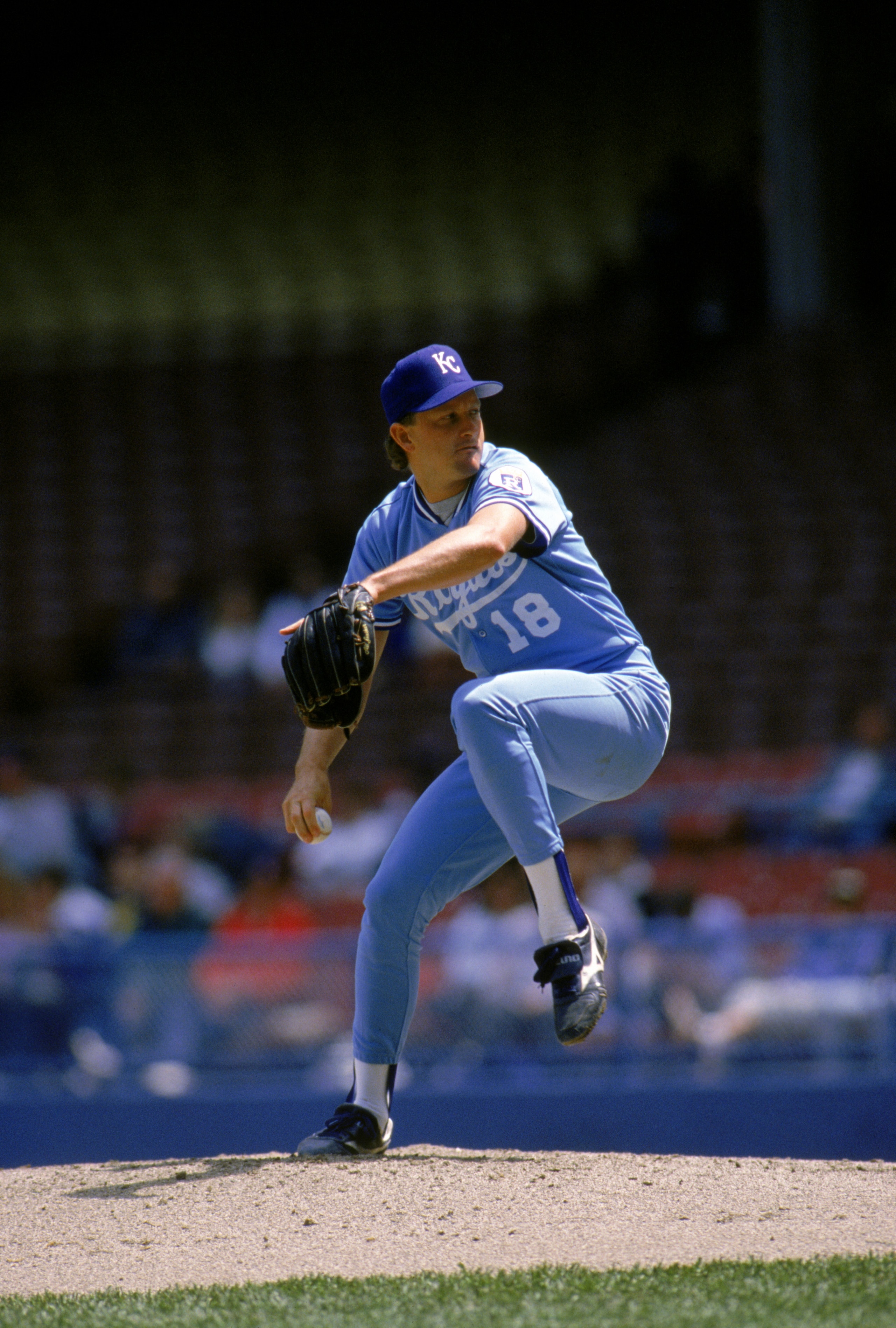 1990: Bret Saberhagen #31 of the Kansas City Royals delivers a pitch during a game in 1990 season. (Photo by Rick Stewart/Getty Images) 1990: Bret Saberhagen #31 of the Kansas City Royals delivers a pitch during a game in 1990 season. (Photo by Rick Stewart/Getty Images)