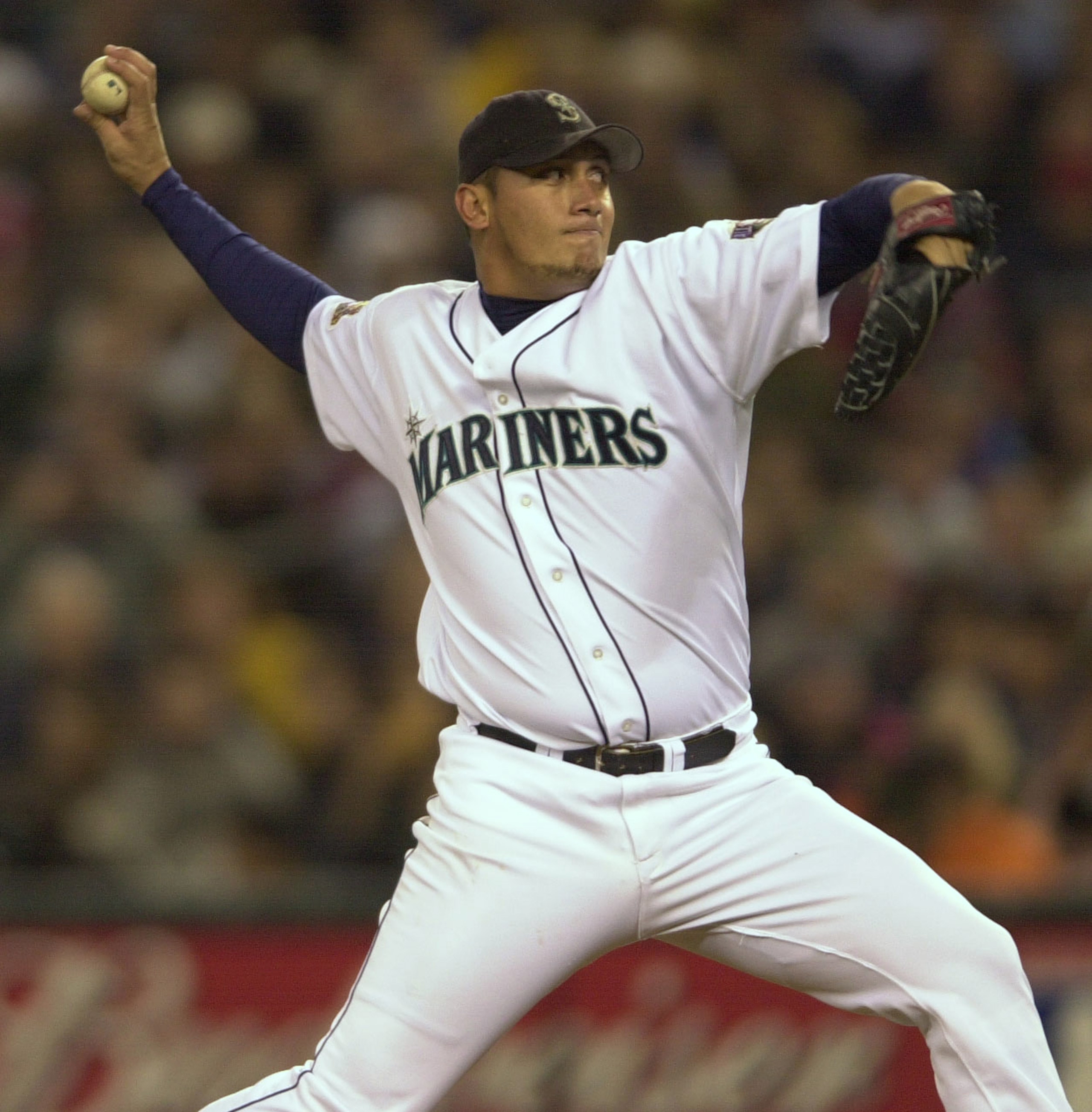 18 Oct 2001: Starting pitcher Freddy Garcia #34 of the Seattle Mariners delivers a pitch against the New York Yankees during in the first inning of Game 2 of the A.L.C.S. at Safeco Field in Seattle, Washington. DIGITAL IMAGE Mandatory Credit: Otto Greul 18 Oct 2001: Starting pitcher Freddy Garcia #34 of the Seattle Mariners delivers a pitch against the New York Yankees during in the first inning of Game 2 of the A.L.C.S. at Safeco Field in Seattle, Washington. DIGITAL IMAGE Mandatory Credit: Otto Greul