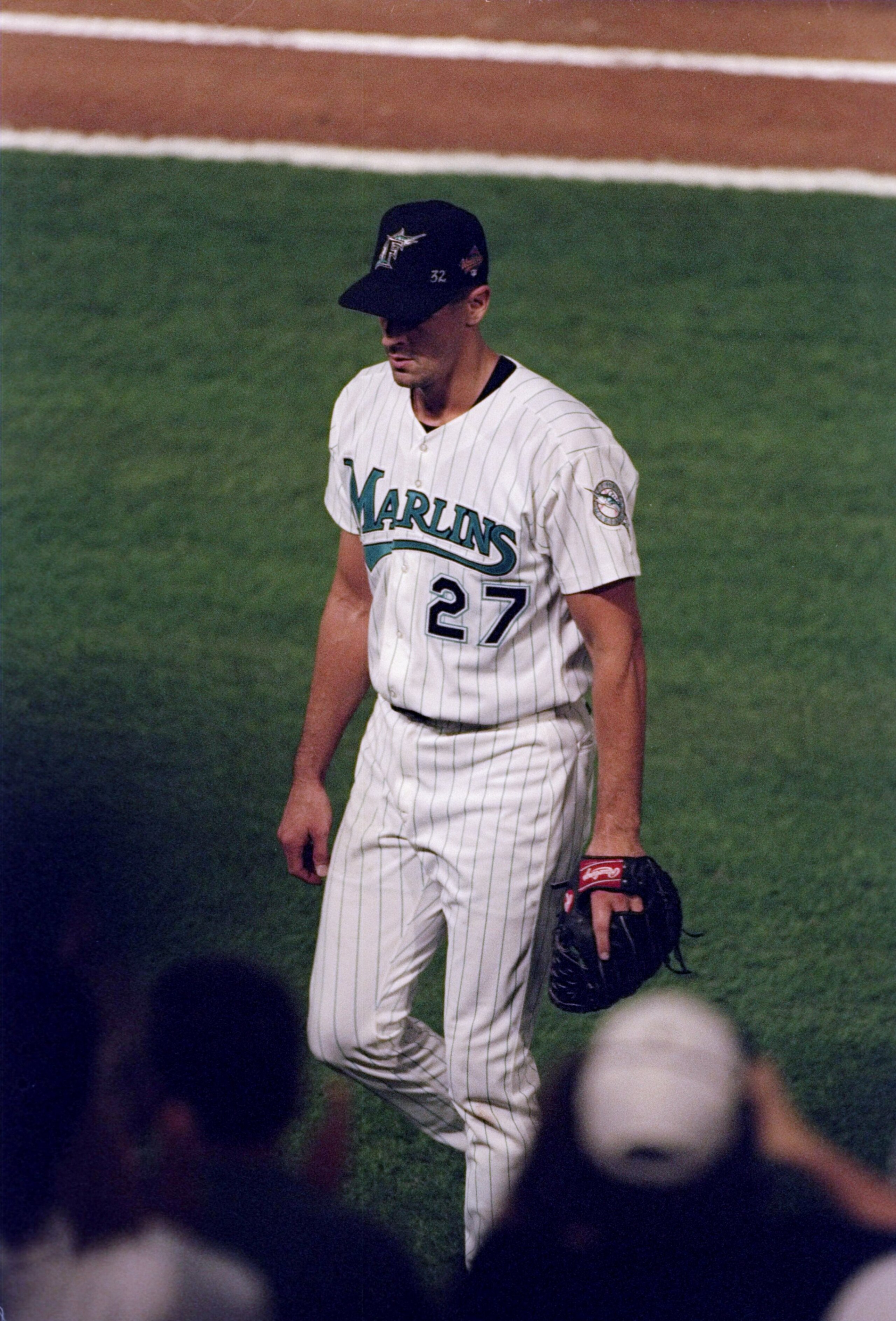 25 Oct 1997: Pitcher Kevin Brown of the Florida Marlins walks off the field during the sixth game of the World Series against the Cleveland Indians at Pro Player Stadium in Miami, Florida. The Indians won the game 4-1. Mandatory Credit: Brian Bahr /All 25 Oct 1997: Pitcher Kevin Brown of the Florida Marlins walks off the field during the sixth game of the World Series against the Cleveland Indians at Pro Player Stadium in Miami, Florida. The Indians won the game 4-1. Mandatory Credit: Brian Bahr /All