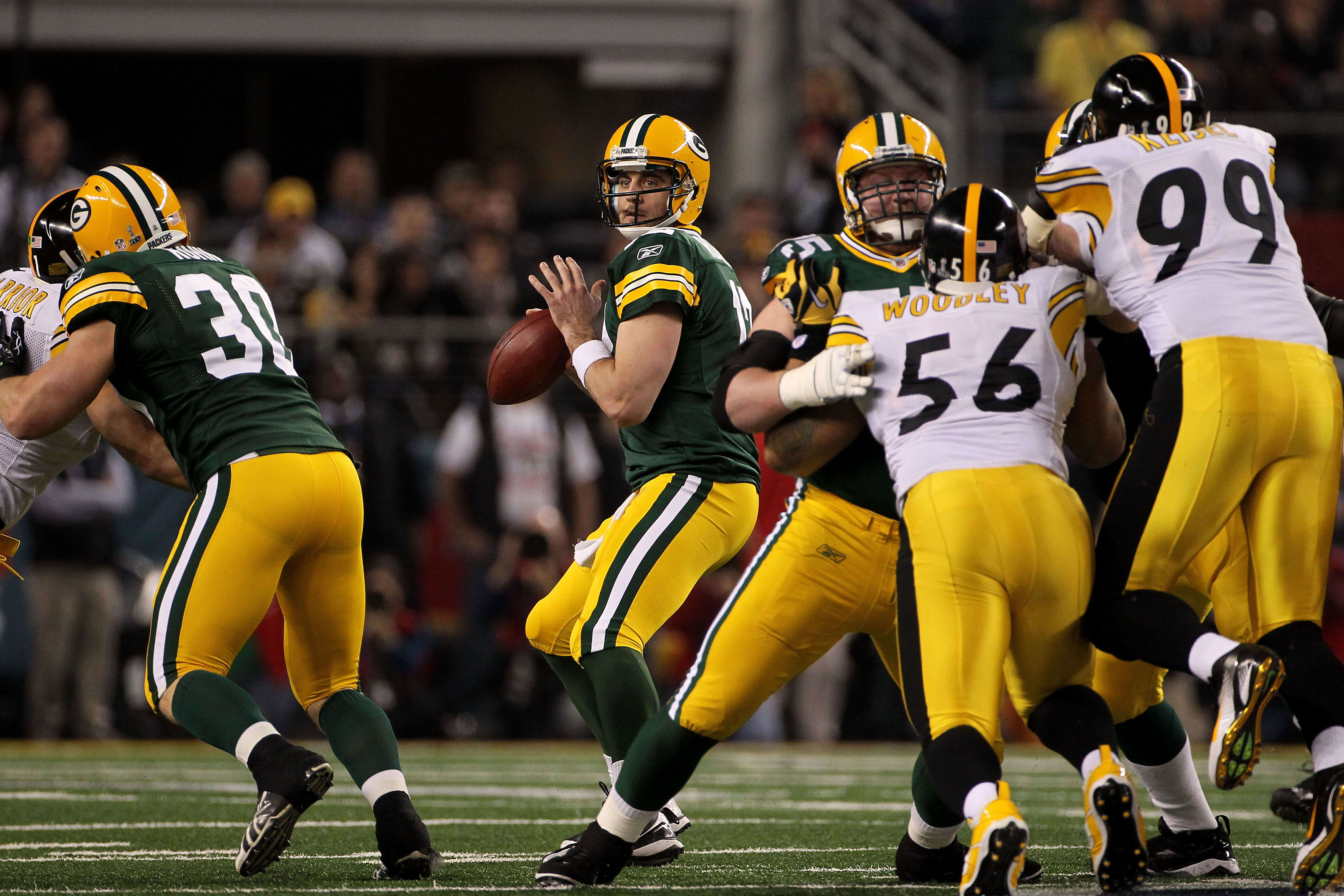 NFL: Packers, Rodgers rally past Cowboys, 31-28, in Lambeau Field