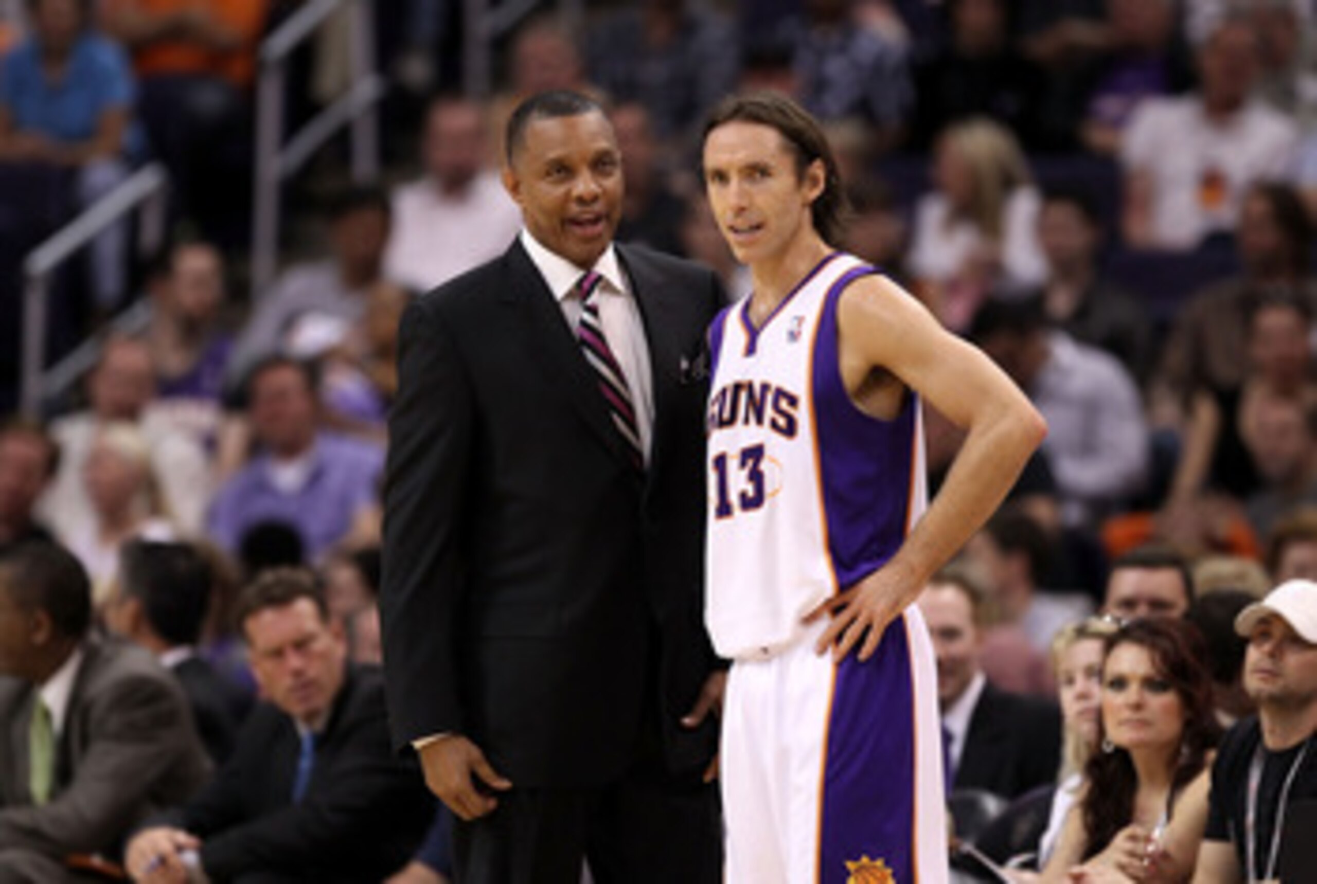 PHOENIX, AZ - APRIL 13: Head coach Alvin Gentry and Steve Nash #13 of the Phoenix Suns talk during the NBA game against the San Antonio Spurs at US Airways Center on April 13, 2011 in Phoenix, Arizona. NOTE TO USER: User expressly acknowledges and agree PHOENIX, AZ - APRIL 13: Head coach Alvin Gentry and Steve Nash #13 of the Phoenix Suns talk during the NBA game against the San Antonio Spurs at US Airways Center on April 13, 2011 in Phoenix, Arizona. NOTE TO USER: User expressly acknowledges and agree