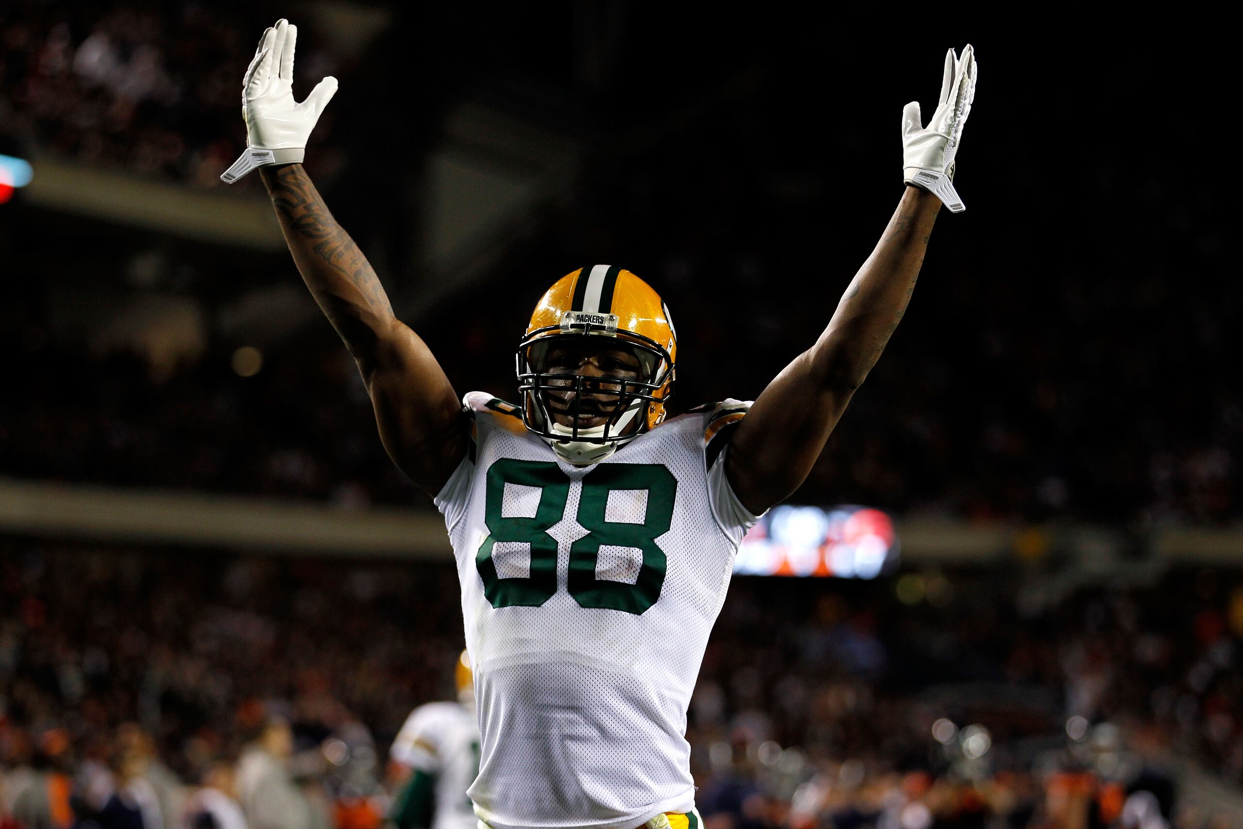 CHICAGO - SEPTEMBER 27: Jermichael Finley #88 of the Green Bay Packers reacts in the second half against the Chicago Bears at Soldier Field on September 27, 2010 in Chicago, Illinois. The Bears won 20-17. (Photo by Jonathan Daniel/Getty Images) CHICAGO - SEPTEMBER 27: Jermichael Finley #88 of the Green Bay Packers reacts in the second half against the Chicago Bears at Soldier Field on September 27, 2010 in Chicago, Illinois. The Bears won 20-17. (Photo by Jonathan Daniel/Getty Images)