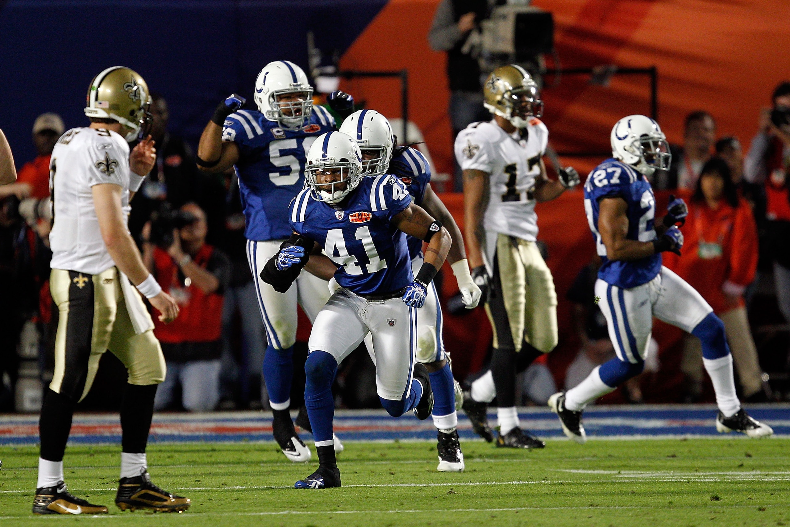 MIAMI GARDENS, FL - FEBRUARY 07: Antoine Bethea #41 of the Indianapolis Colts celebrates after stopping the New Orleans Saints on a fourth and goal in the second quarter during Super Bowl XLIV on February 7, 2010 at Sun Life Stadium in Miami Gardens, Flor MIAMI GARDENS, FL - FEBRUARY 07: Antoine Bethea #41 of the Indianapolis Colts celebrates after stopping the New Orleans Saints on a fourth and goal in the second quarter during Super Bowl XLIV on February 7, 2010 at Sun Life Stadium in Miami Gardens, Flor