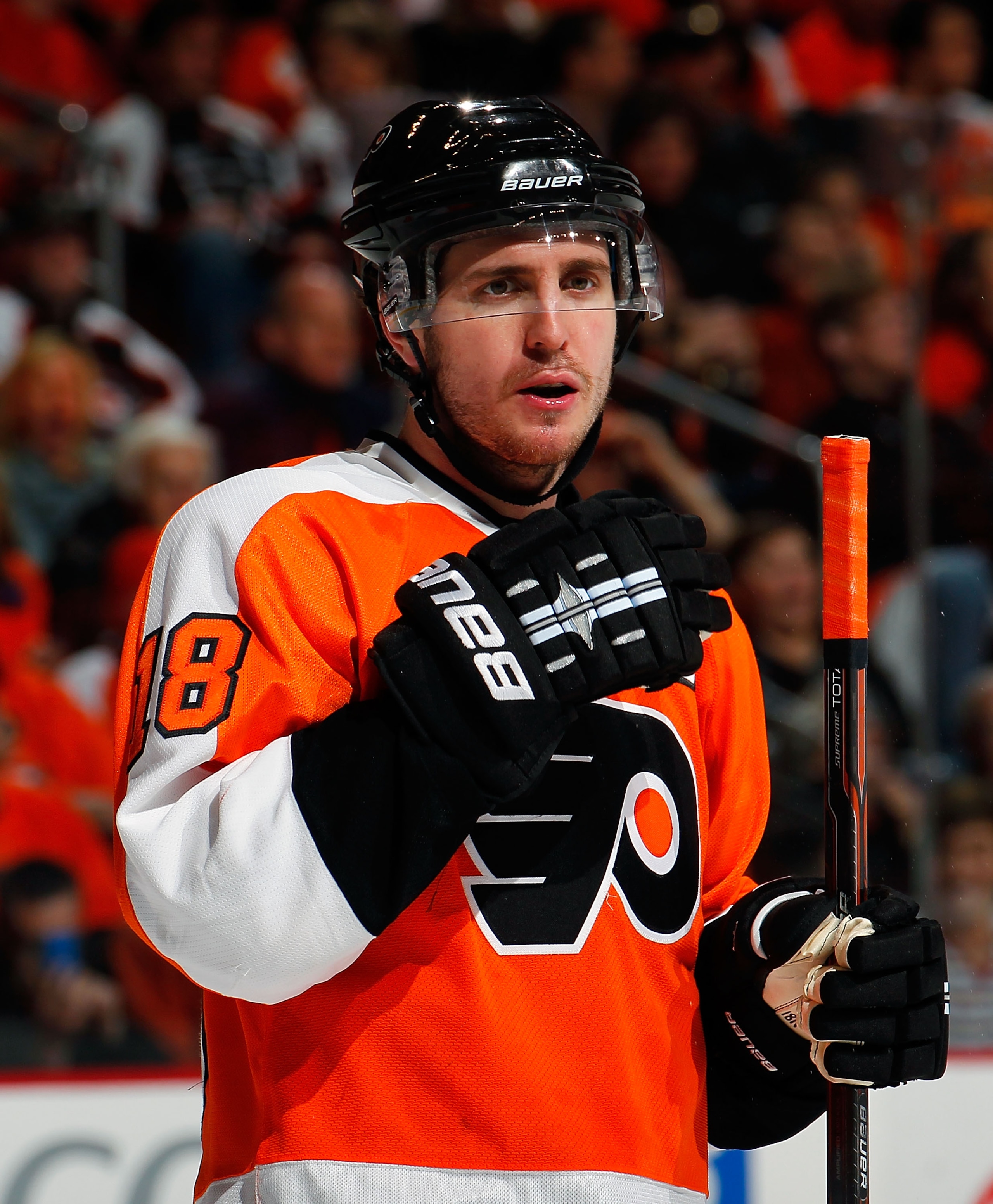 PHILADELPHIA, PA - APRIL 16:  Mike Richards #18 of the Philadelphia Flyers waits for a faceoff in Game Two of the Eastern Conference Quarterfinals against the Buffalo Sabres during the 2011 NHL Stanley Cup Playoffs at Wells Fargo Center on April 16, 2011 