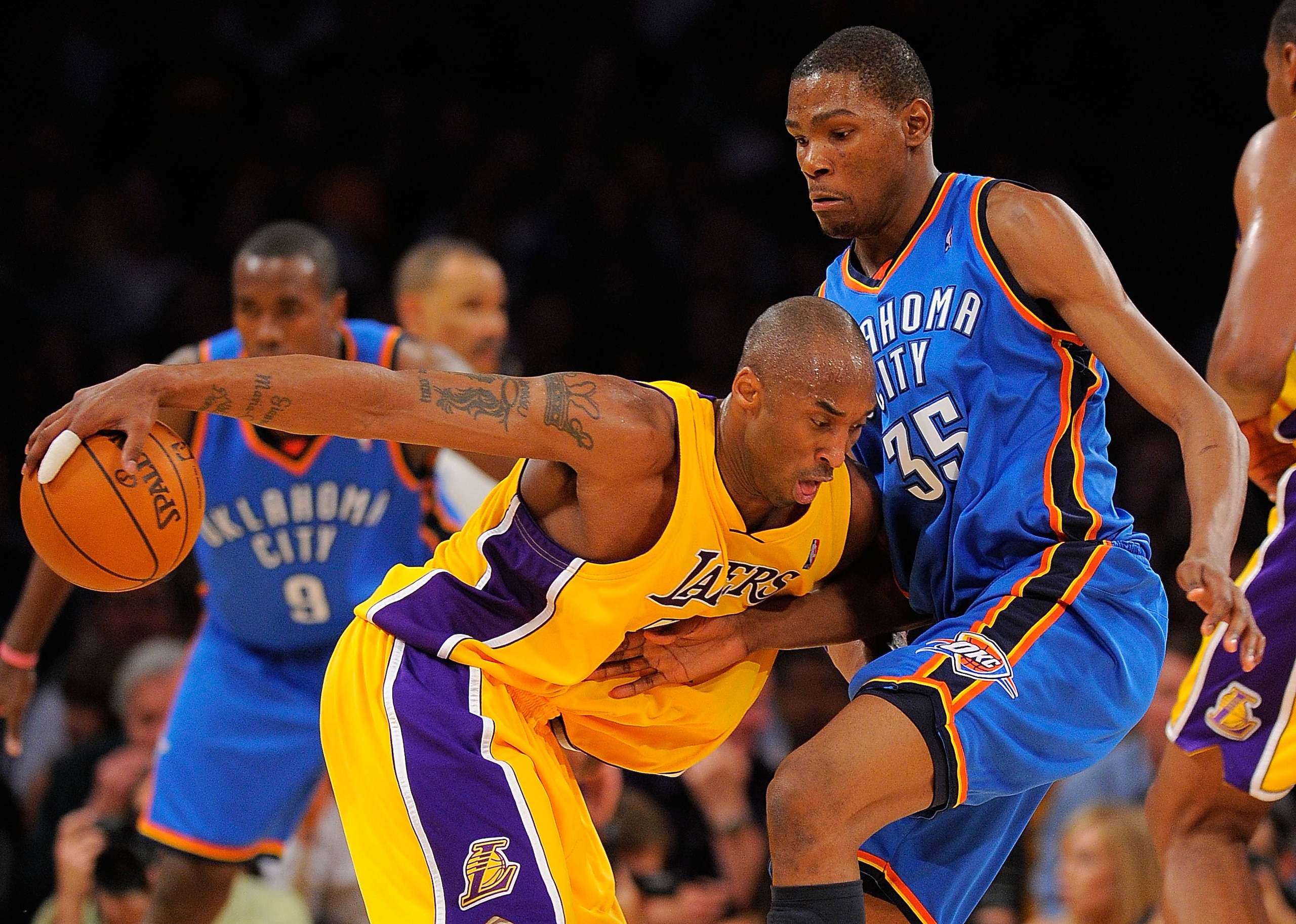 LOS ANGELES, CA - APRIL 27: Kobe Bryant #24 of the Los Angeles Lakers drives on Kevin Durant #35 of the Oklahoma City Thunder in the first half during Game Two of the Western Conference Quarterfinals of the 2010 NBA Playoffs at Staples Center on April 27 LOS ANGELES, CA - APRIL 27: Kobe Bryant #24 of the Los Angeles Lakers drives on Kevin Durant #35 of the Oklahoma City Thunder in the first half during Game Two of the Western Conference Quarterfinals of the 2010 NBA Playoffs at Staples Center on April 27