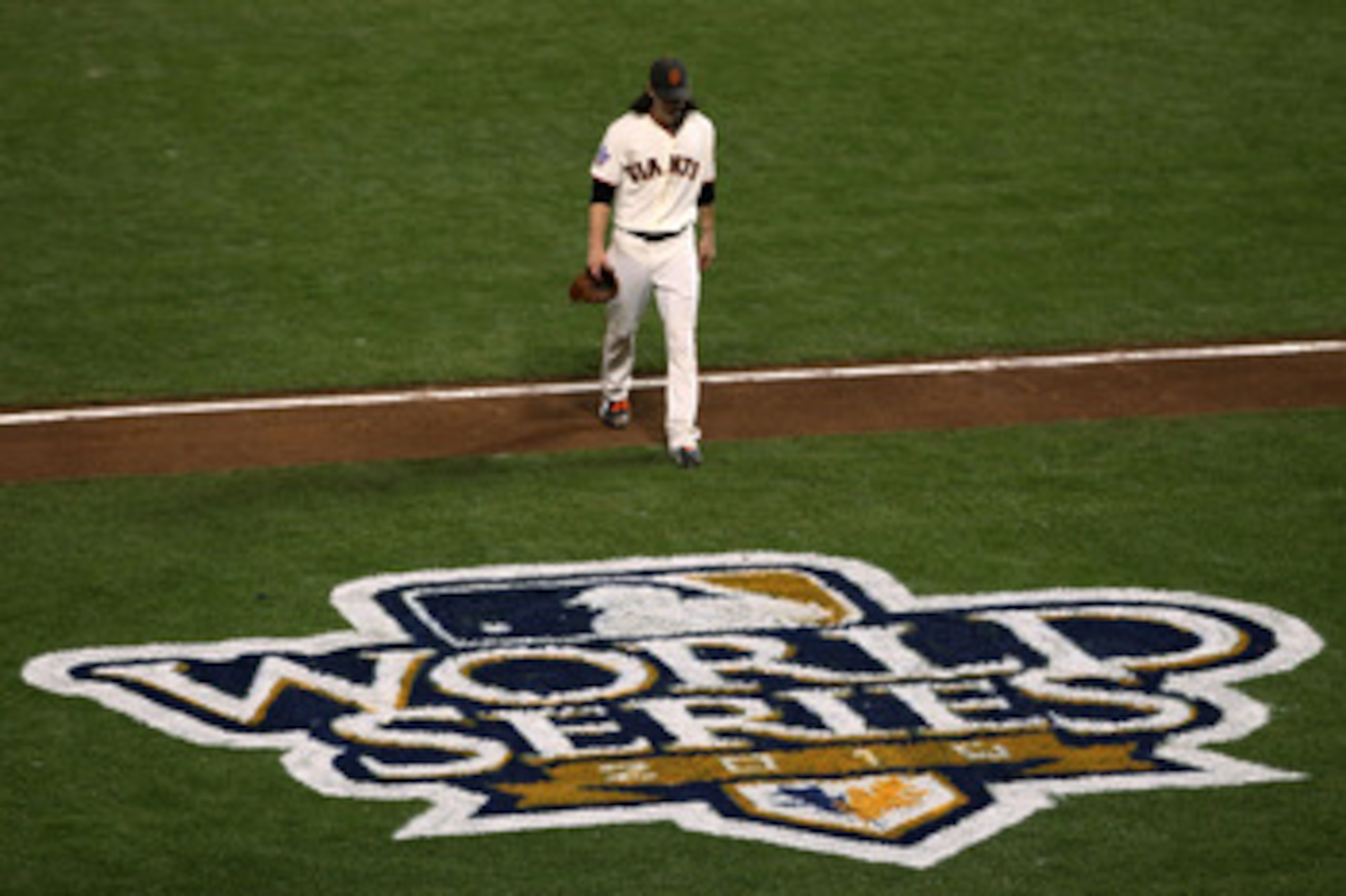 SAN FRANCISCO - OCTOBER 27: Tim Lincecum #55 of the San Francisco Giants comes out of the game in the seventh inning against the Texas Rangers in Game One of the 2010 MLB World Series at AT&T Park on October 27, 2010 in San Francisco, California. (Photo SAN FRANCISCO - OCTOBER 27: Tim Lincecum #55 of the San Francisco Giants comes out of the game in the seventh inning against the Texas Rangers in Game One of the 2010 MLB World Series at AT&T Park on October 27, 2010 in San Francisco, California. (Photo