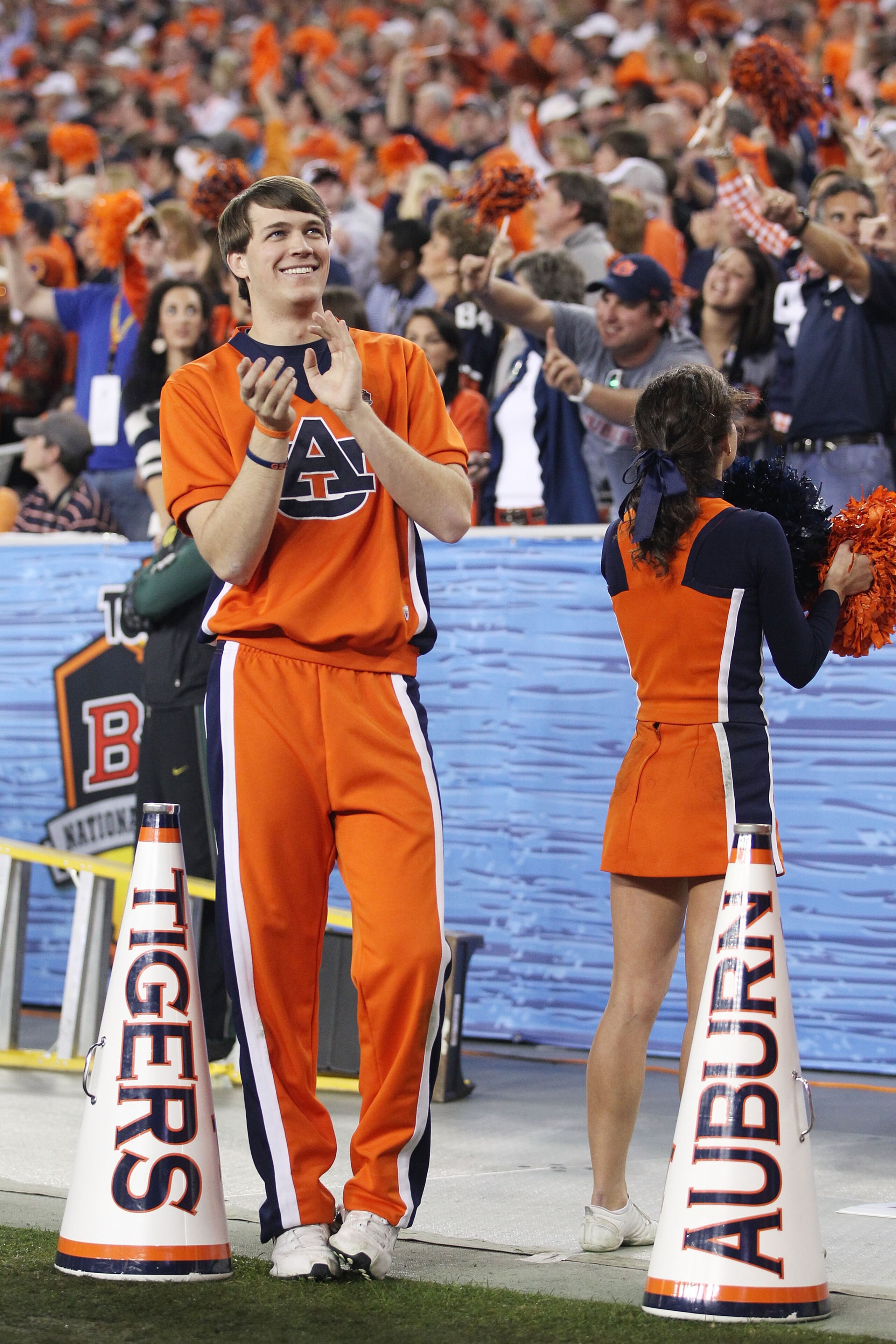 GLENDALE, AZ - JANUARY 10:  Auburn Tigers cheerleaders perform against the Oregon Ducks during the Tostitos BCS National Championship Game at University of Phoenix Stadium on January 10, 2011 in Glendale, Arizona.  (Photo by Christian Petersen/Getty Image