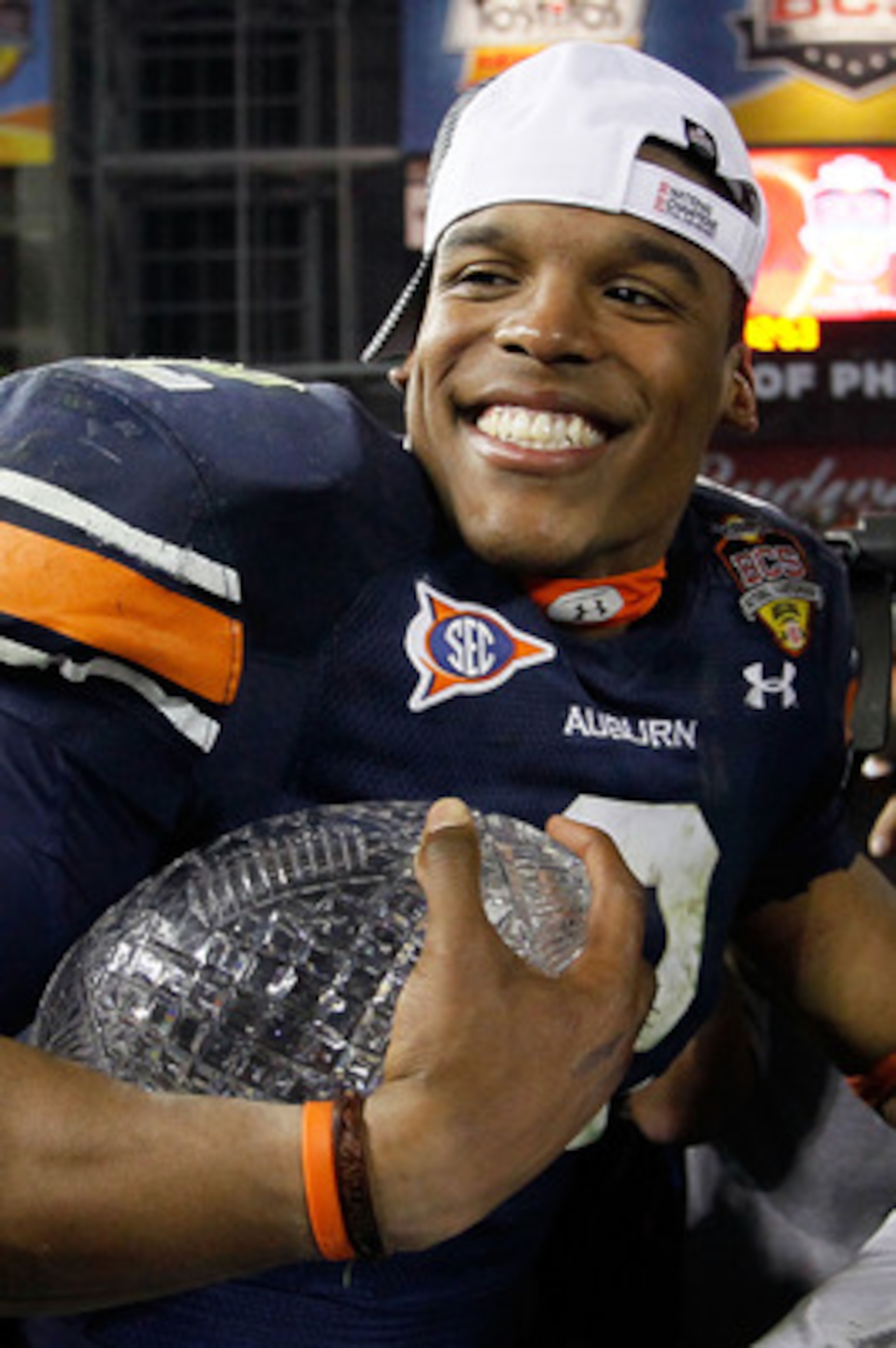GLENDALE, AZ - JANUARY 10:  Quarterback Cameron Newton #2 of the Auburn Tigers celebrates the Tigers 22-19 victory against the Oregon Ducks in the Tostitos BCS National Championship Game at University of Phoenix Stadium on January 10, 2011 in Glendale, Ar