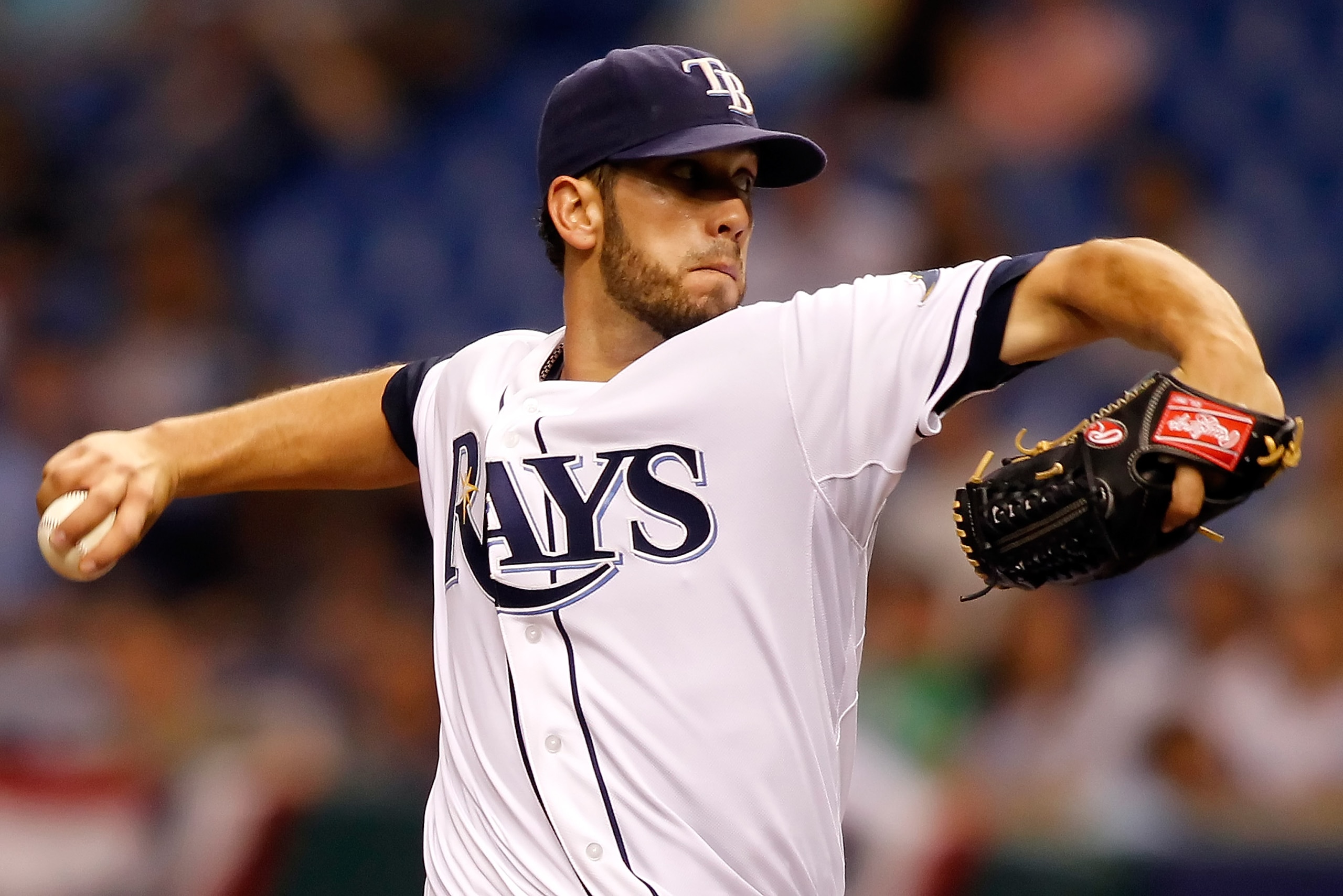 ST. PETERSBURG, FL - APRIL 02:  Pitcher James Shields #33 of the Tampa Bay Rays pitches against the Baltimore Orioles during the game at Tropicana Field on April 2, 2011 in St. Petersburg, Florida.  (Photo by J. Meric/Getty Images)