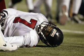 Top 10 Most Devastating Injuries In NFL Preseason History | News ...