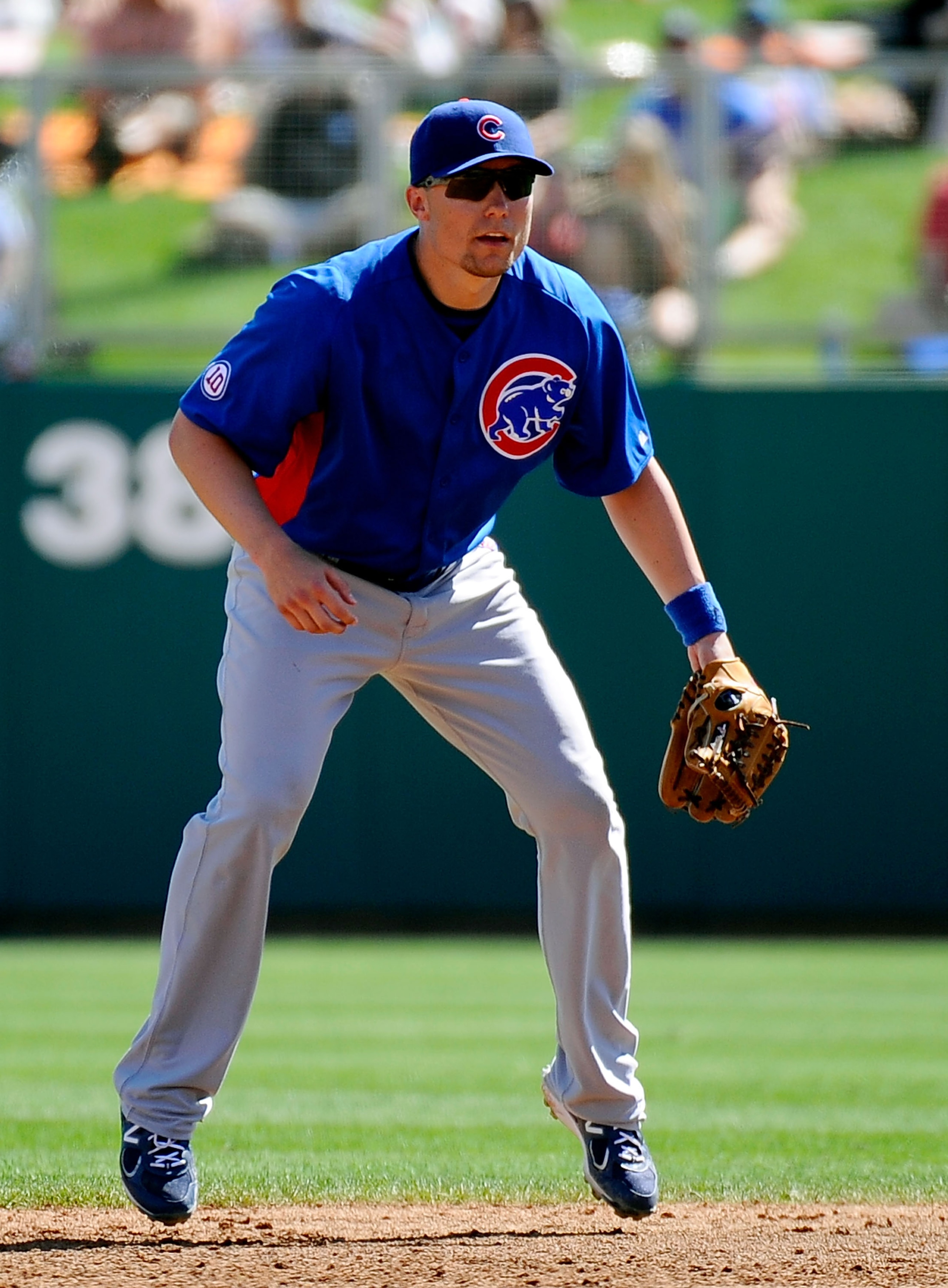 GLENDALE, AZ - MARCH 11:  Jeff Baker #28 of the Chicago Cubs plays against Chicago White Sox during the spring training baseball gameat Camelback Ranch on March 11, 2011 in Glendale, Arizona.  (Photo by Kevork Djansezian/Getty Images)
