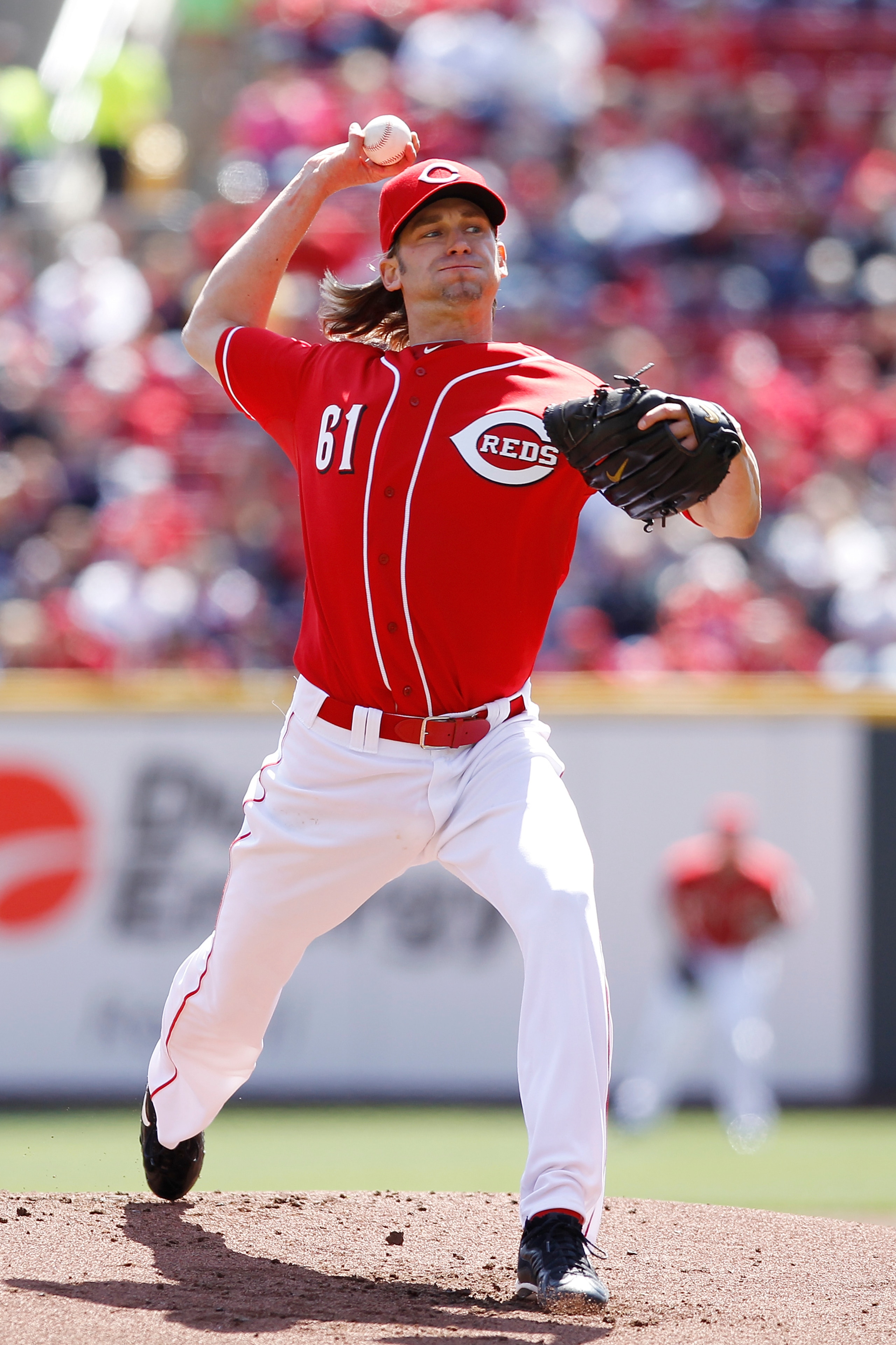 CINCINNATI, OH - APRIL 3: Bronson Arroyo #61 of the Cincinnati Reds pitches against the Milwaukee Brewers at Great American Ball Park on April 3, 2011 in Cincinnati, Ohio. The Reds won 12-3. (Photo by Joe Robbins/Getty Images)