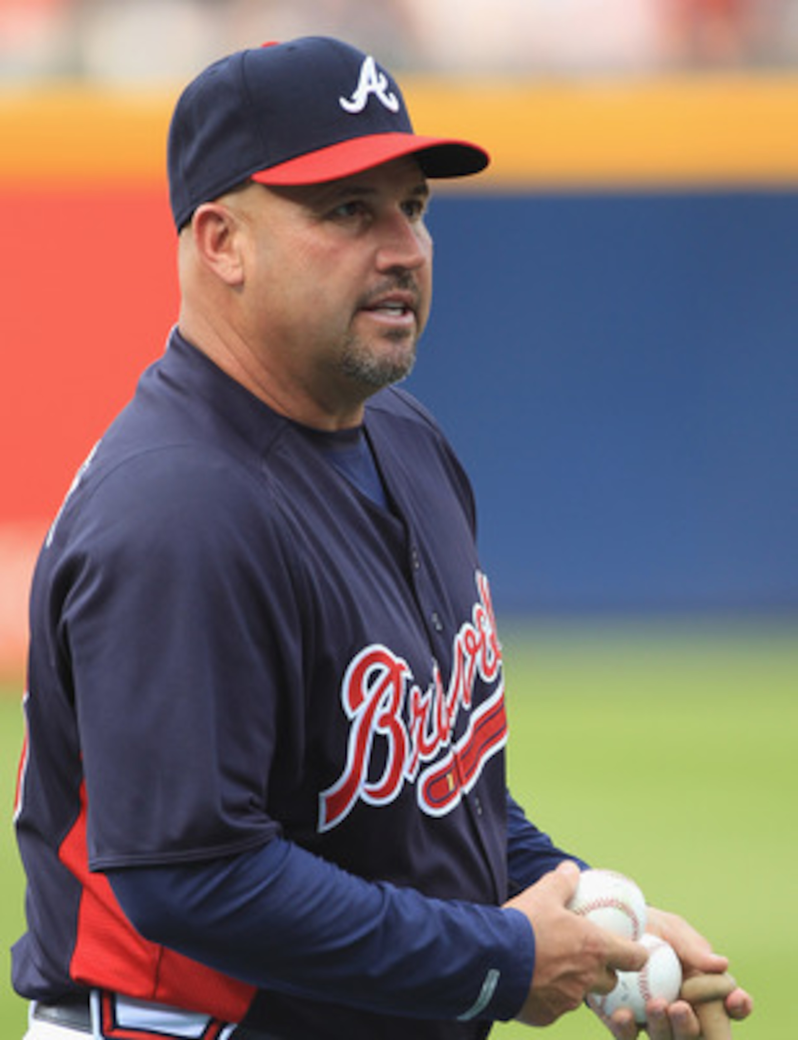 ATLANTA, GA - APRIL 08:  Manager Fredi Gonzalez #33 of the Atlanta Braves watches on ahead of their opening day game against the Philadephia Phillies at Turner Field on April 8, 2011 in Atlanta, Georgia.  (Photo by Streeter Lecka/Getty Images)
