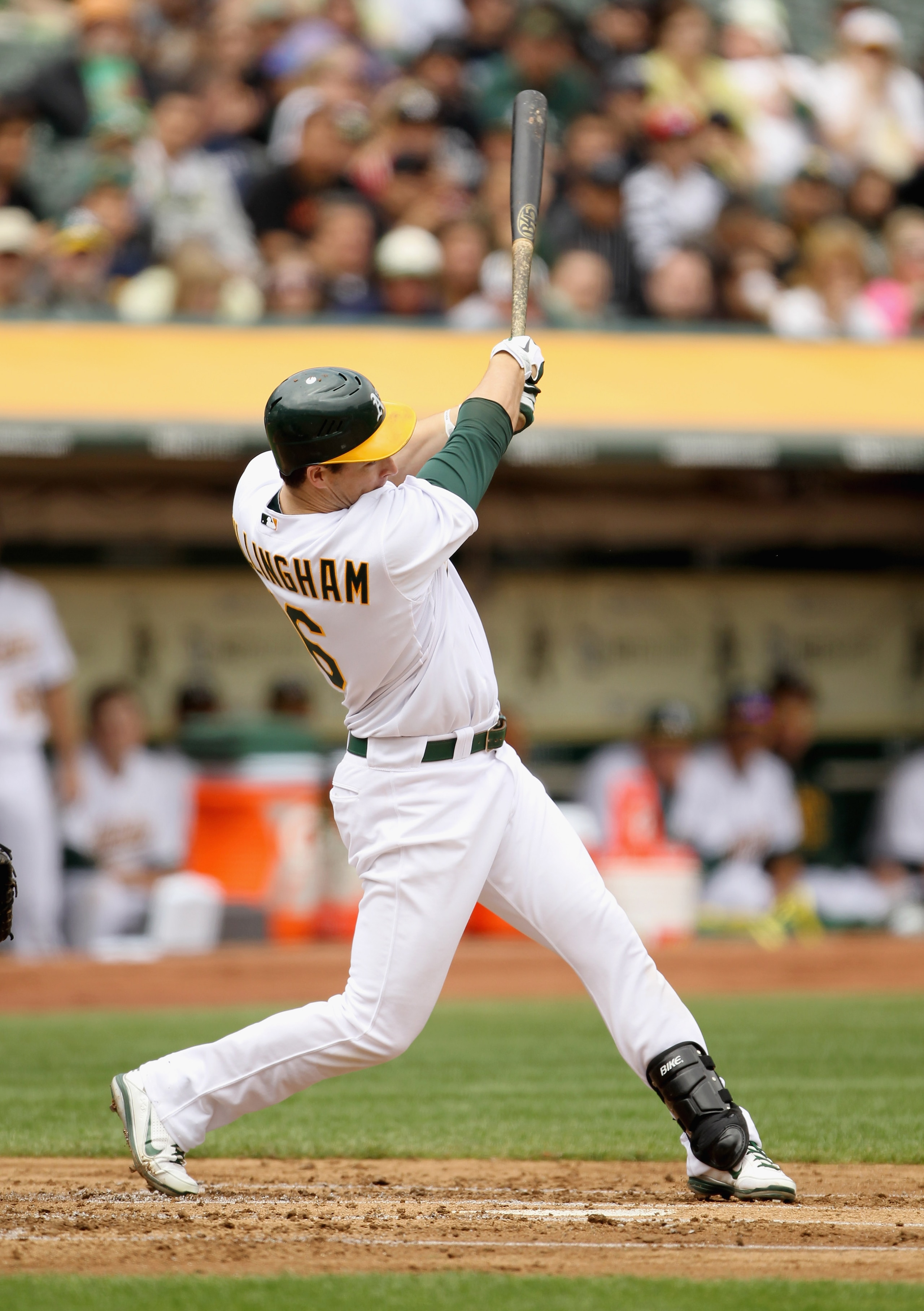 OAKLAND, CA - APRIL 17:  Josh Willingham #16 of the Oakland Athletics in action against the Detroit Tigers at Oakland-Alameda County Coliseum on April 17, 2011 in Oakland, California.  (Photo by Ezra Shaw/Getty Images)