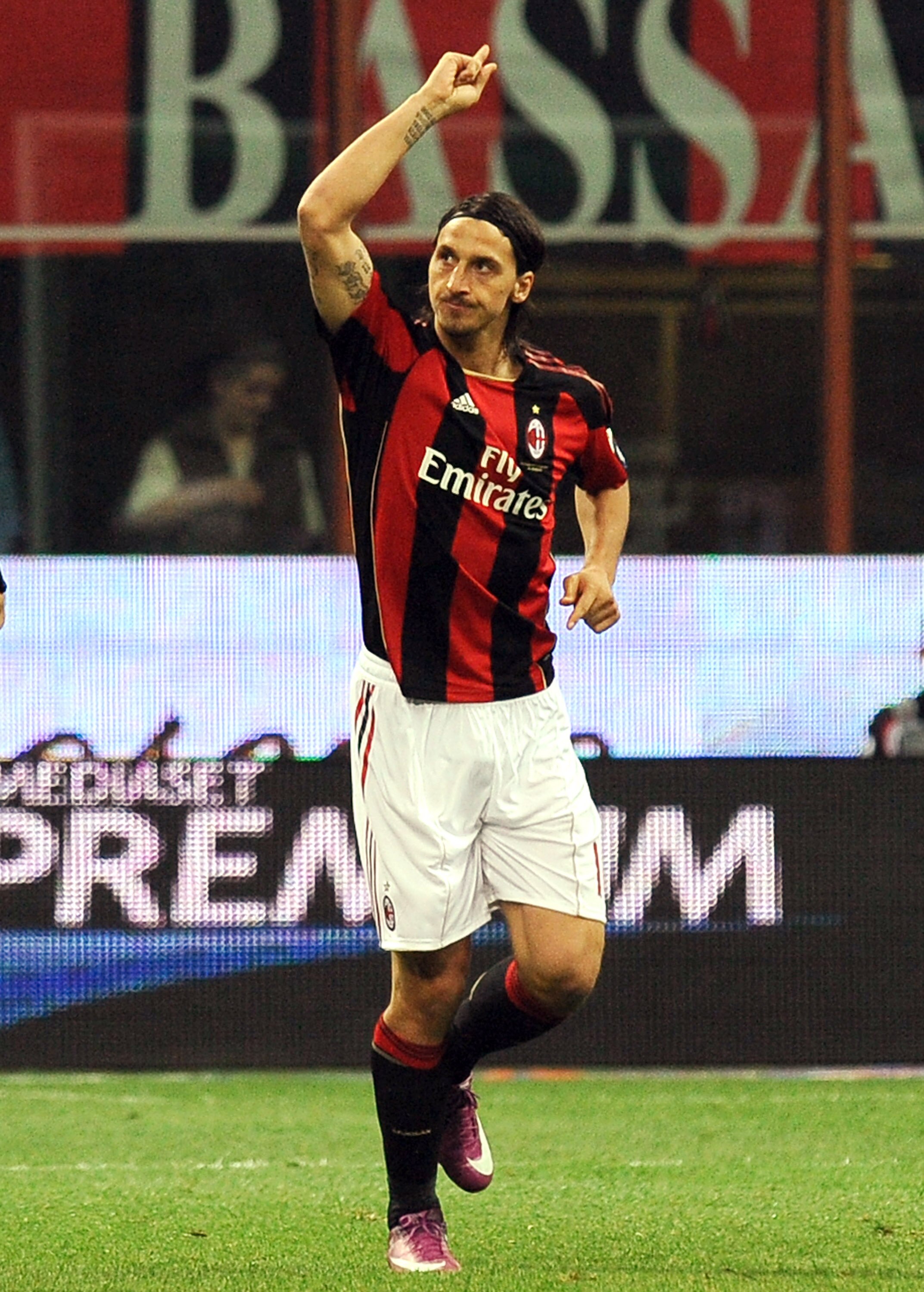 MILAN, ITALY - APRIL 20:  Zlatan Ibrahimovic of Milan celebrates after scoring the opening goal during the TIM Cup semifinal match between AC Milan and US Citta di Palermo at Stadio Giuseppe Meazza on April 20, 2011 in Milan, Italy.  (Photo by Tullio M. P