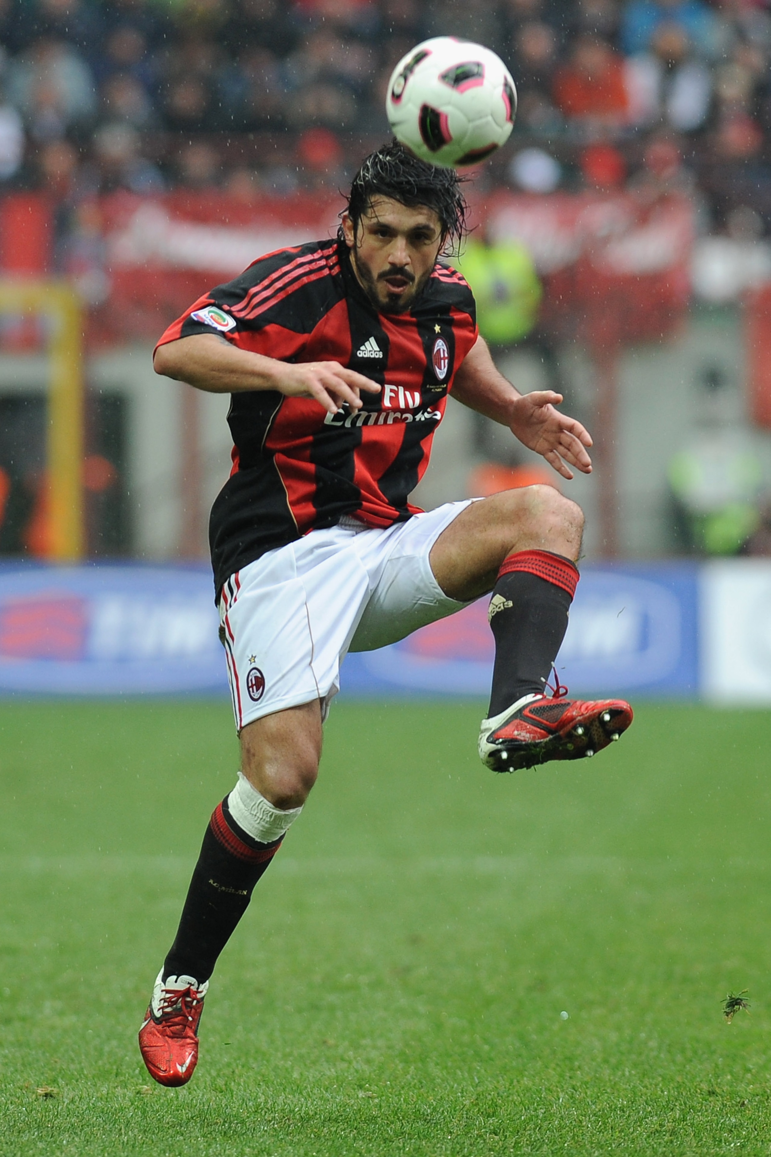 MILAN, ITALY - MARCH 13:  Gennaro Ivan Gattuso of AC Milan in action during the Serie A match between AC Milan and AS Bari at Stadio Giuseppe Meazza on March 13, 2011 in Milan, Italy.  (Photo by Valerio Pennicino/Getty Images)