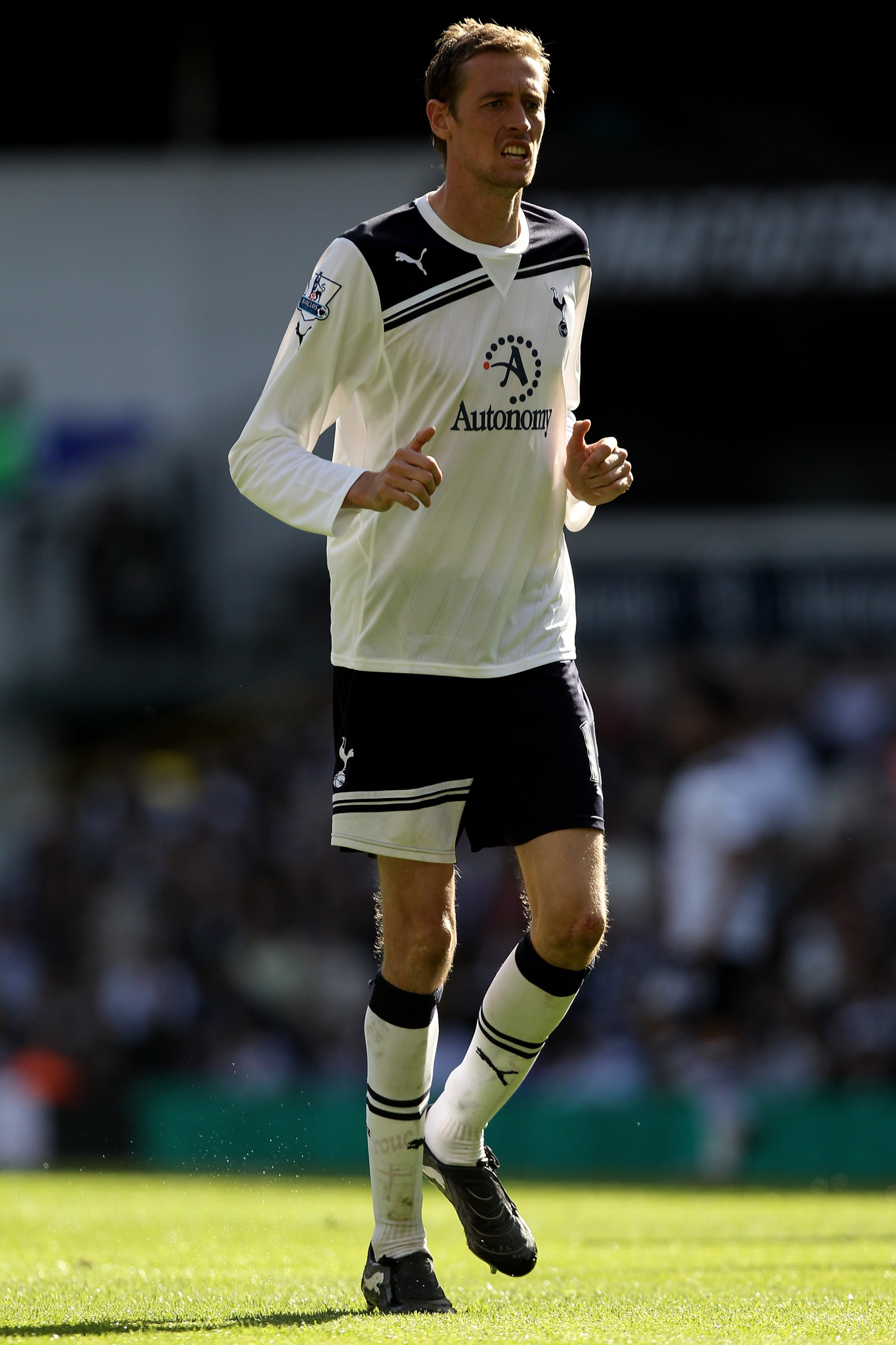 LONDON, ENGLAND - APRIL 09: Peter Crouch of Spurs in action during the Barclays Premier League match between Tottenham Hotspur and Stoke City at White Hart Lane on April 9, 2011 in London, England.  (Photo by Ian Walton/Getty Images)