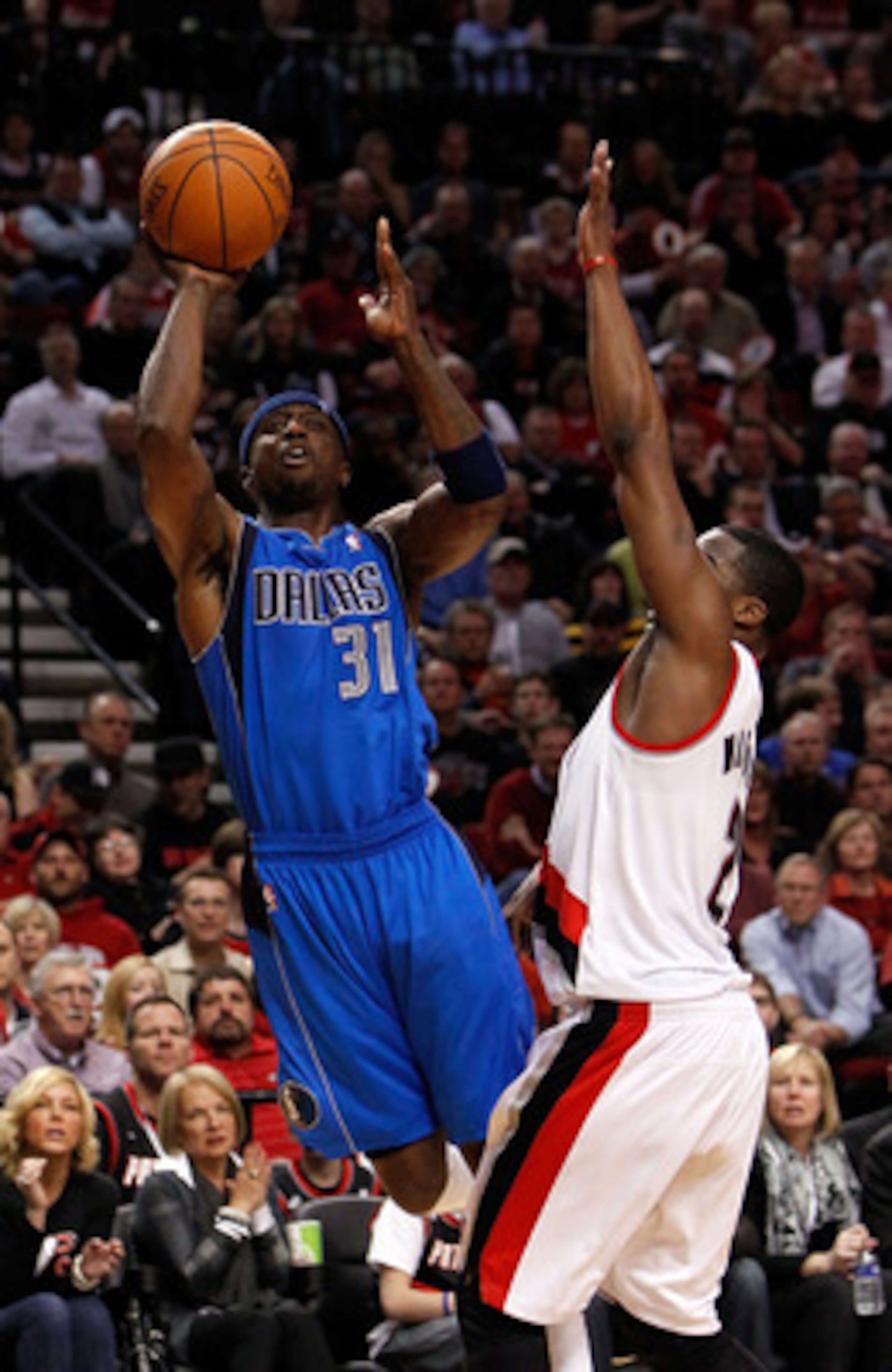 PORTLAND, OR - APRIL 21:  Jason Terry #31 of the Dallas Mavericks shoots against Wesley Mathews #2 of the Portland Trail Blazers in Game Three of the Western Conference Quarterfinals in the 2011 NBA Playoffs on April 21, 2011 at the Rose Garden in Portlan