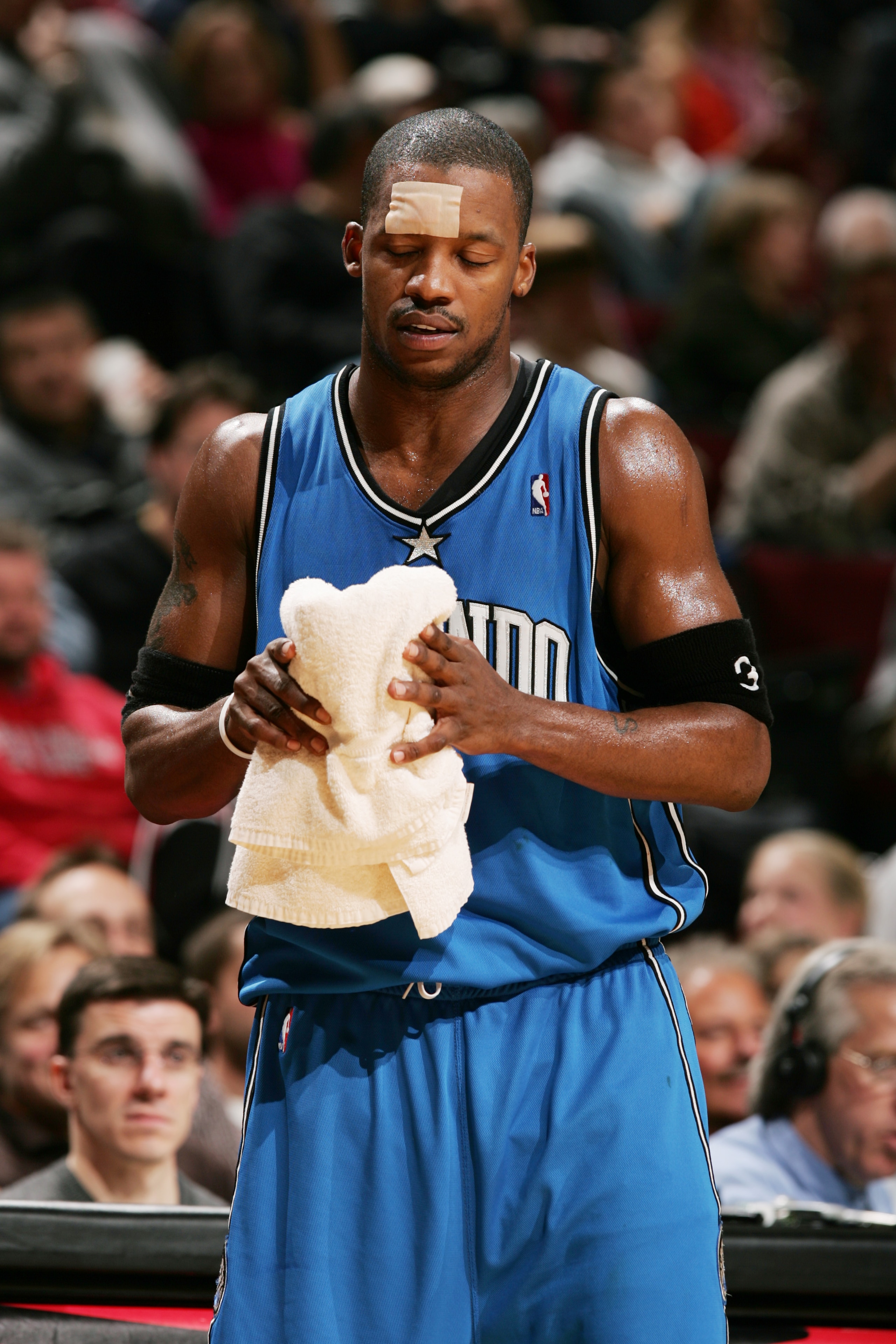 CHICAGO - NOVEMBER 29:  Steve Francis #3 of the Orlando Magic looks on against the Chicago Bulls on November 29, 2005 at the United Center in Chicago, Illinois. The Bulls defeated the Magic 85-76. NOTE TO USER: User expressly acknowledges and agreees that